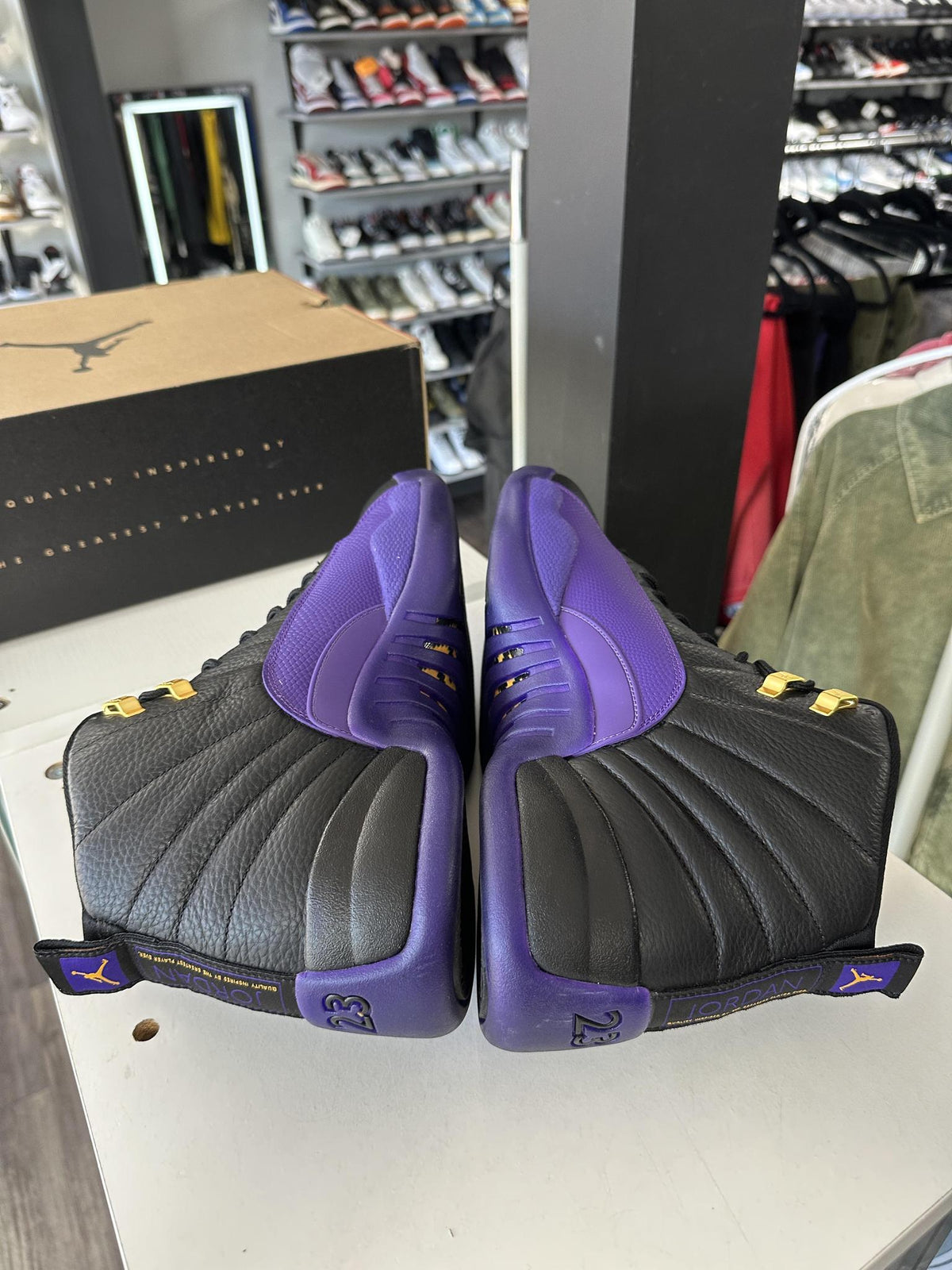 Jordan 12 "Field Purple" Used Size 14