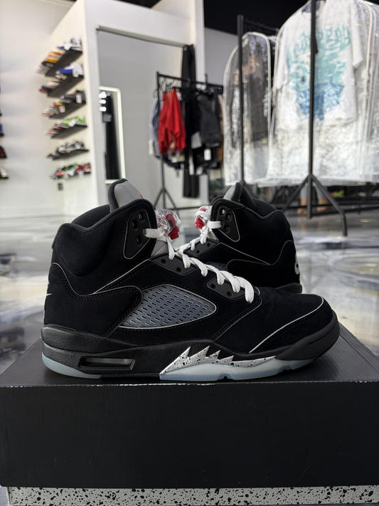 Jordan 5 "Metallic Reimagined" Used Size 8