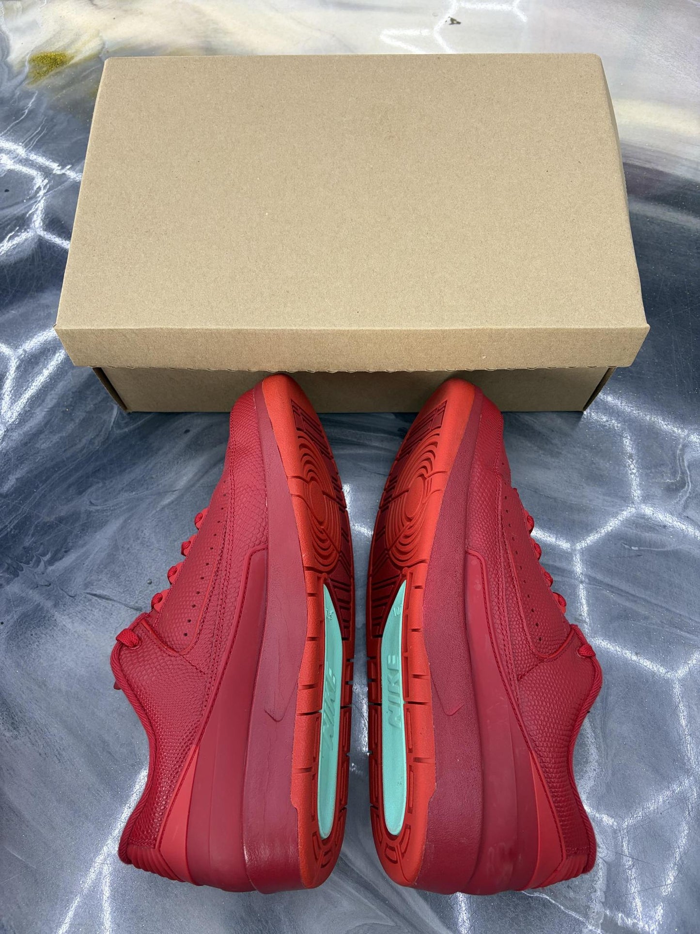 Jordan 2 Retro Low "Gym Red" Used Size 10.5