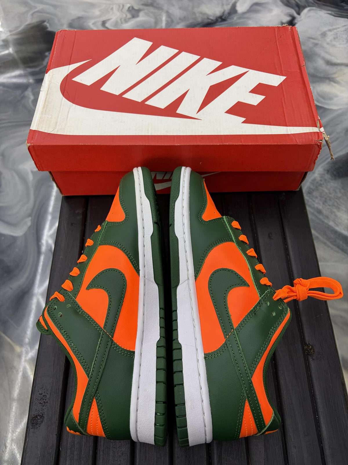 Nike Dunk Low "Miami Hurricanes" Used Size 8.5