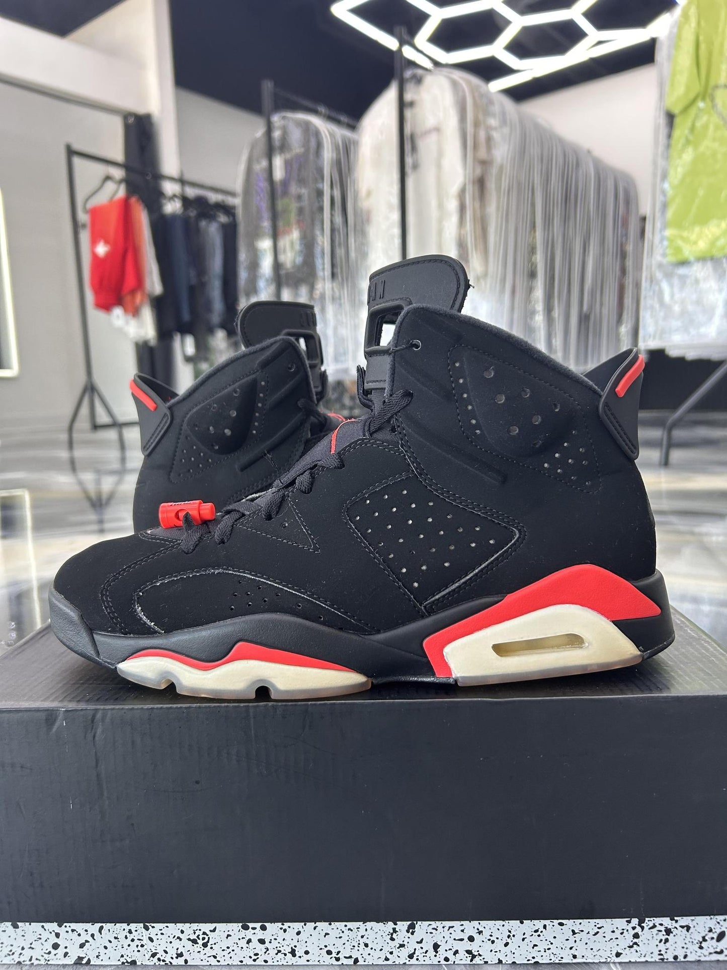 Jordan 6 "Infrared" Used Size 10