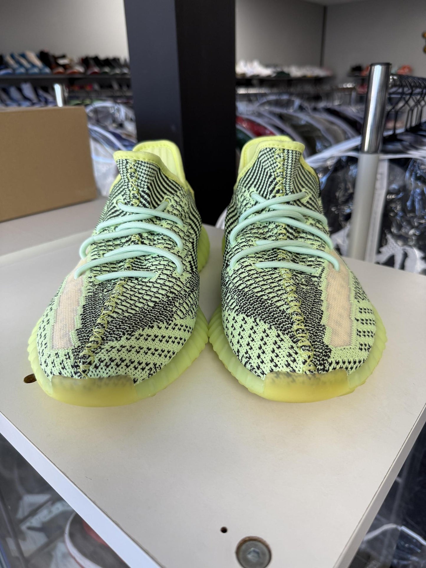 Yeezy 350 V2 "Yeezreel" Used Size 11