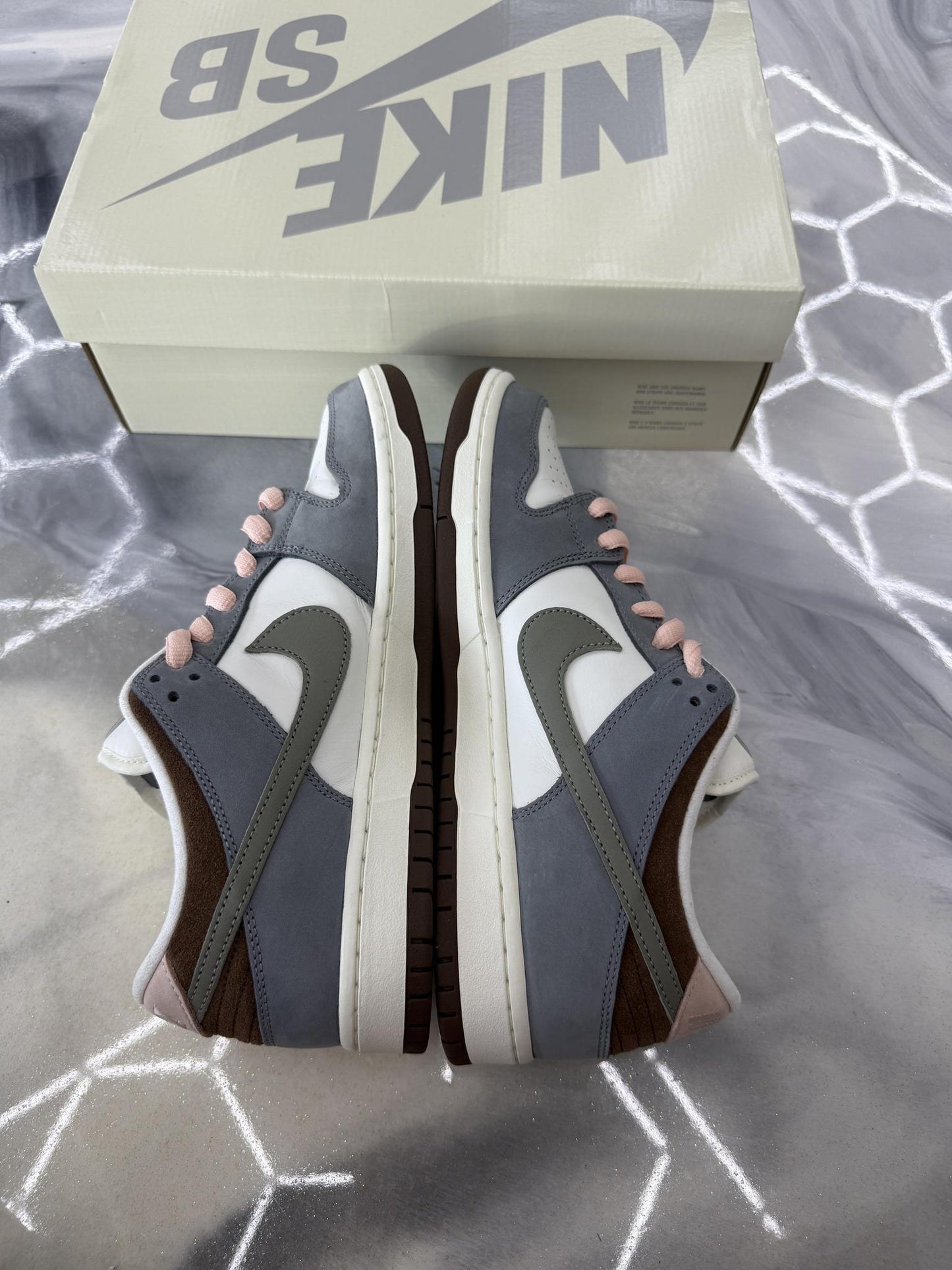 Nike SB Dunk Low X Yuto Horigome "Wolf Grey/Sail" Used Size 9.5