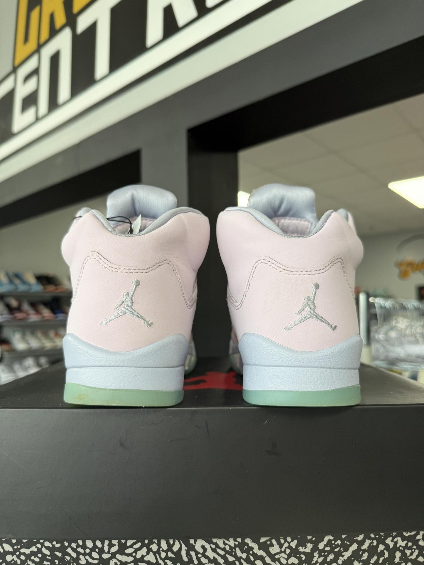 Jordan 5 "Easter" Used Size 5.5Y/7W