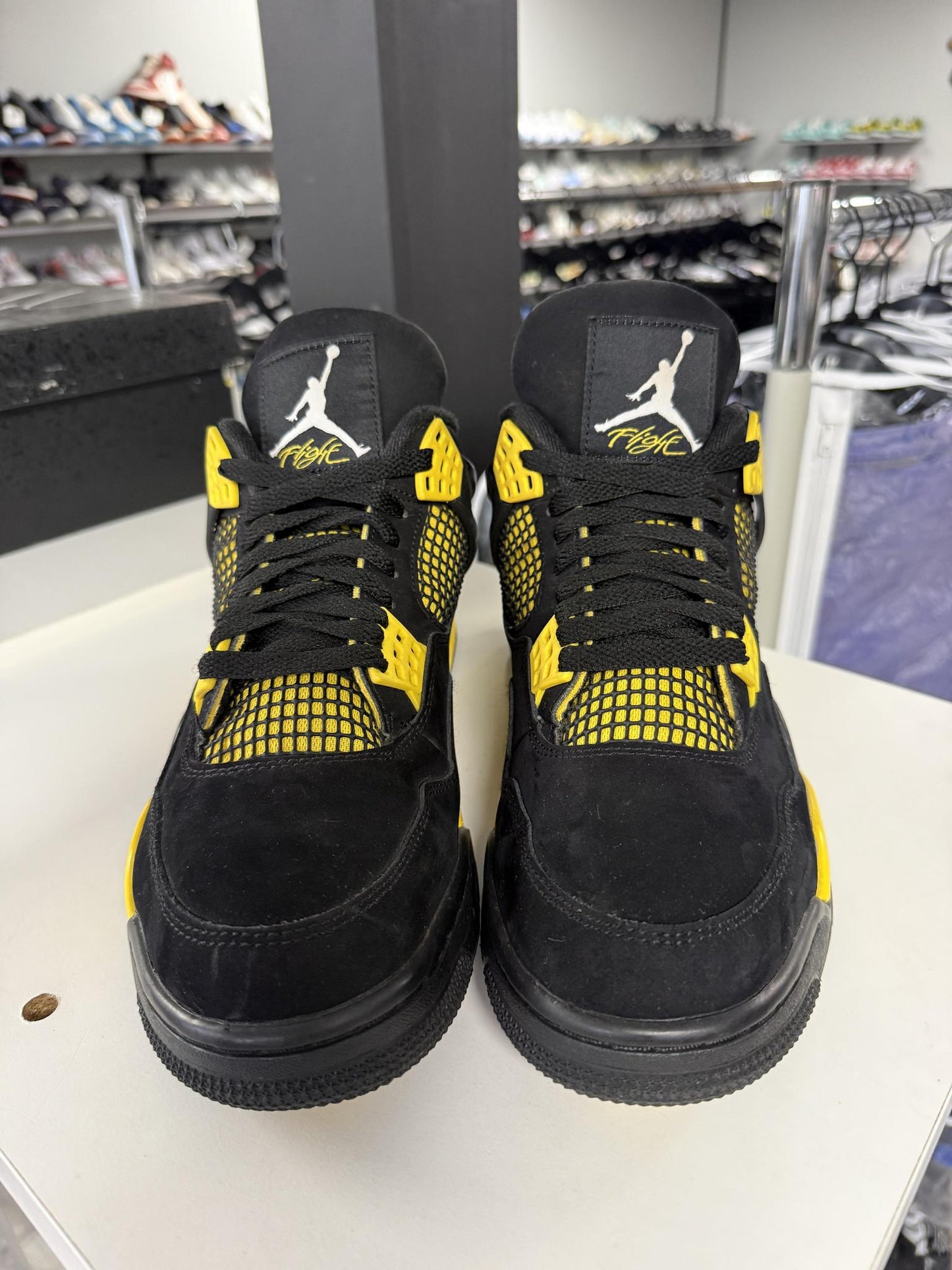 Jordan 4 "Thunder" Used Size 11