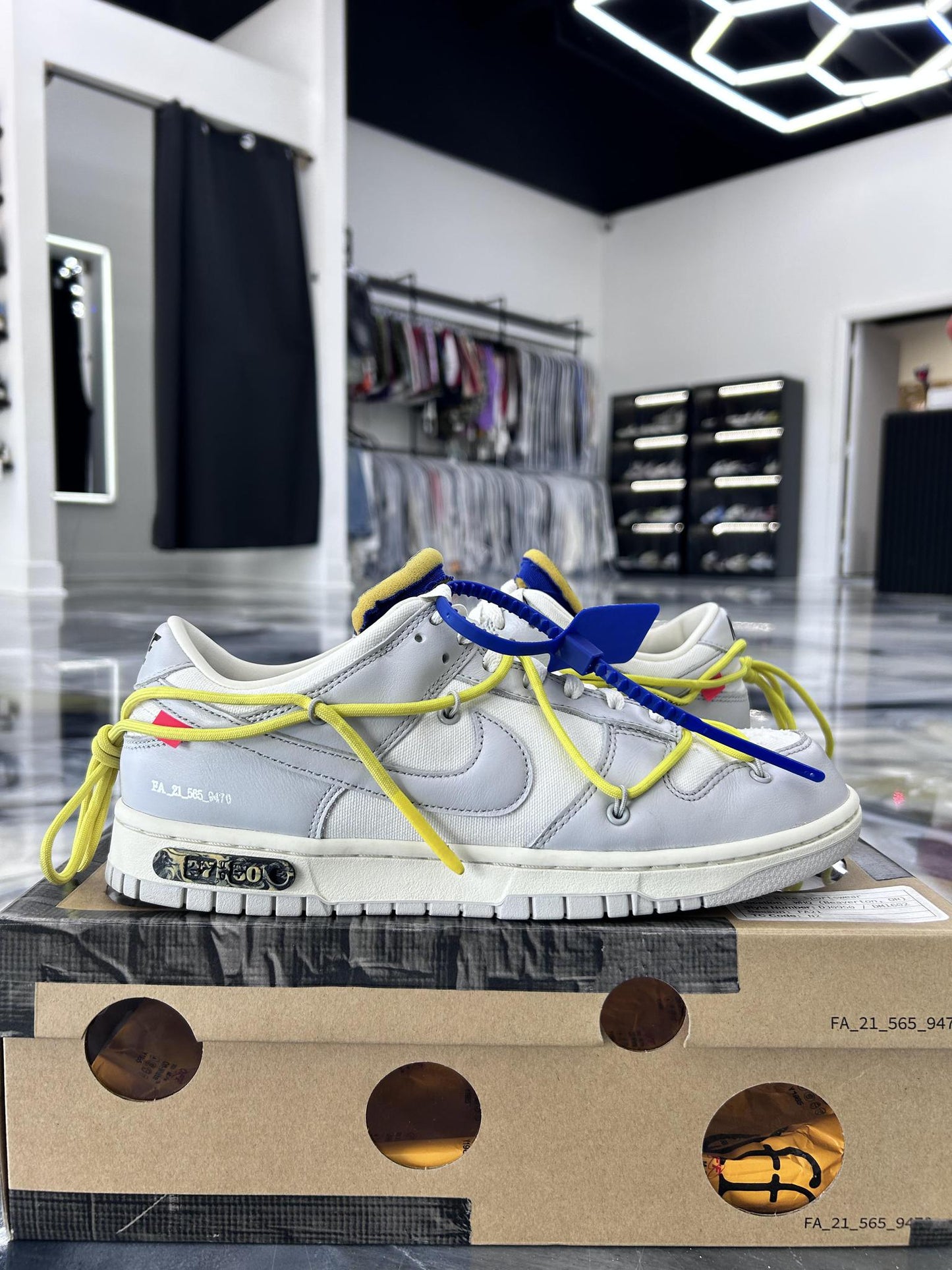 Nike x Off White Dunk "Lot 27" Used Size 9.5