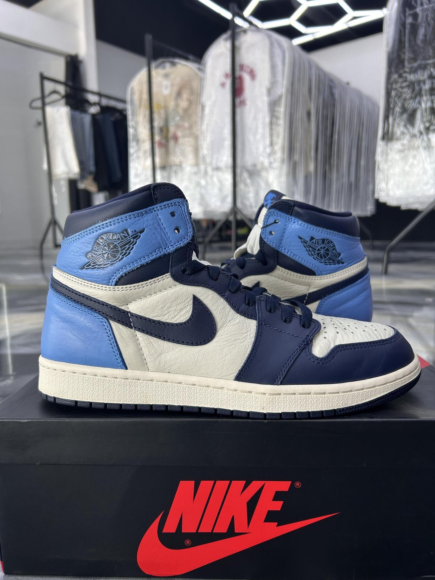 Jordan 1 High "Obsidian" Used Size 10
