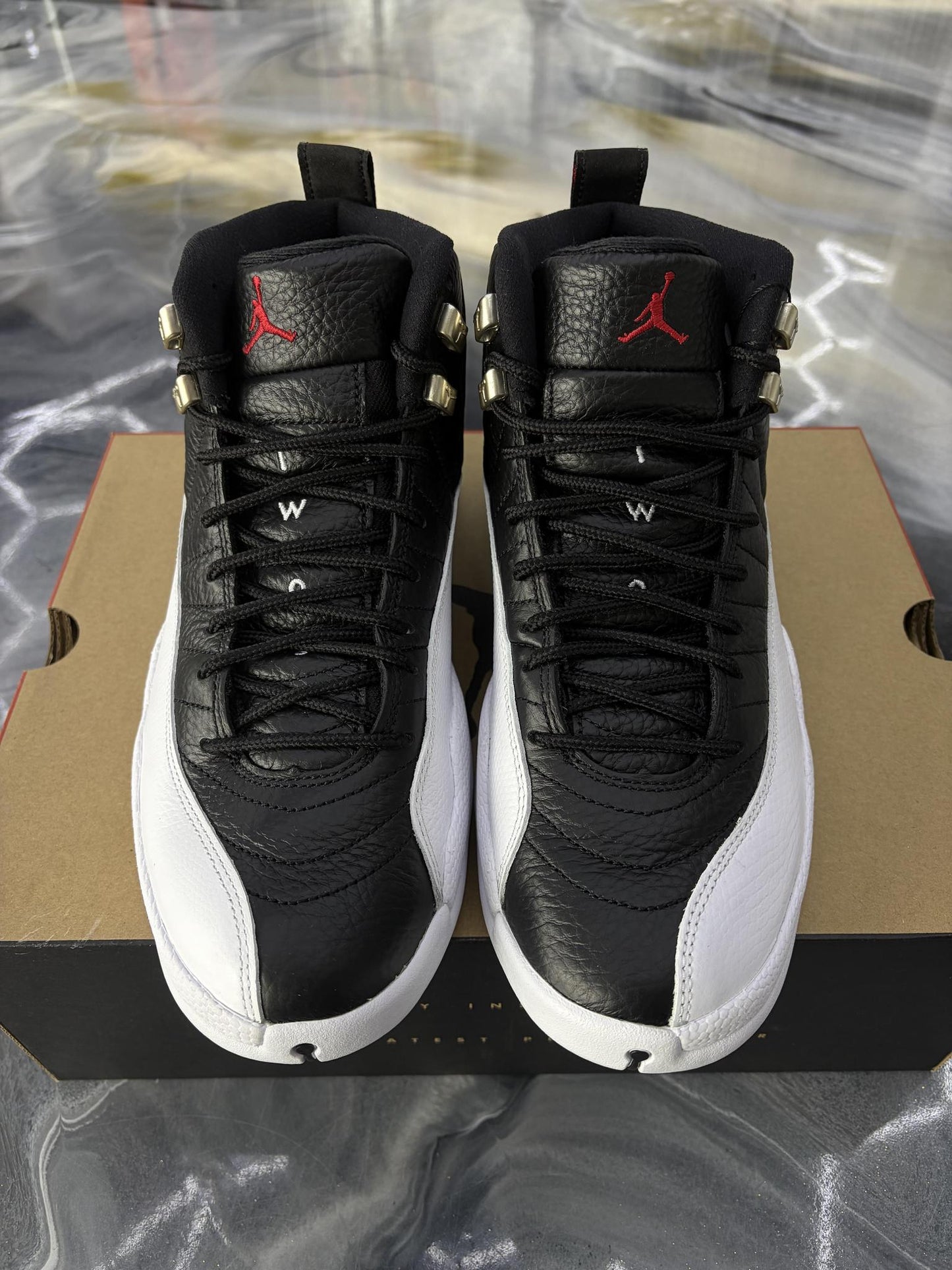 Jordan 12 "Playoff" Used Size 9