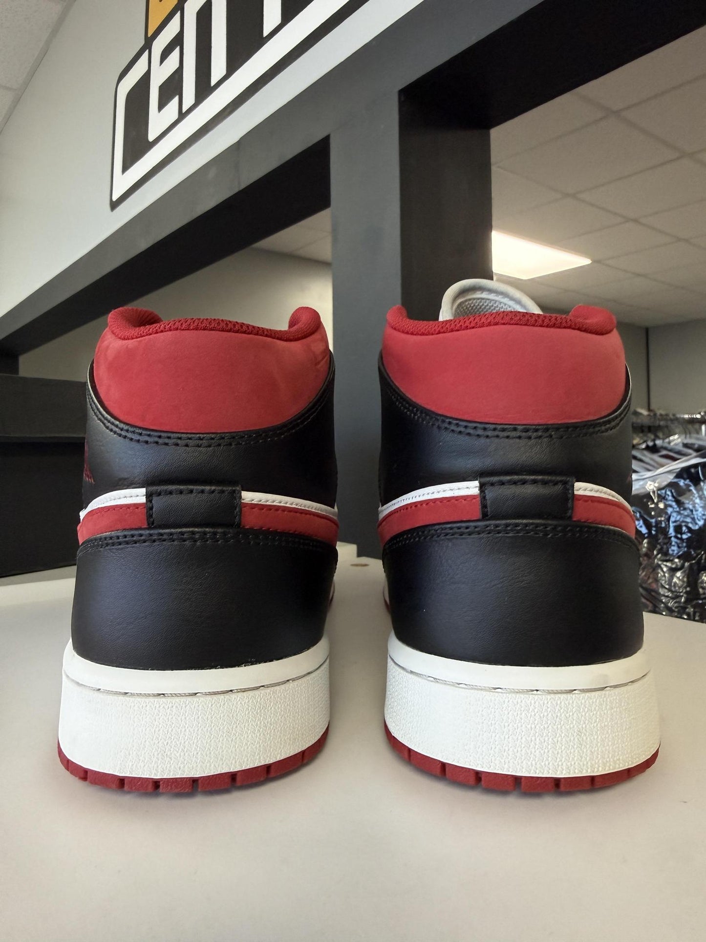 Jordan 1 Mid "Track Red" Used Size 12