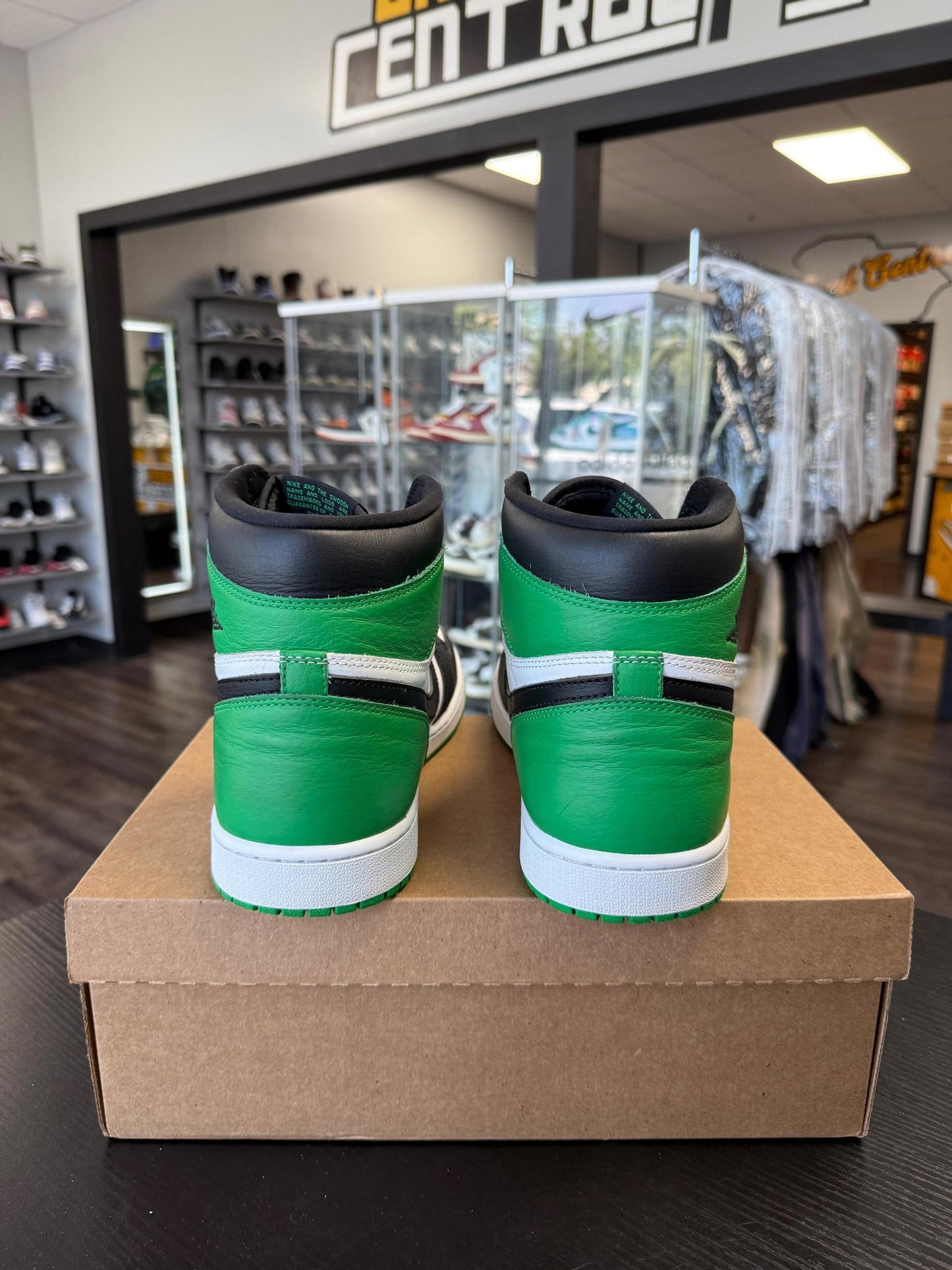 Jordan 1 "Lucky Green" Used Size 14
