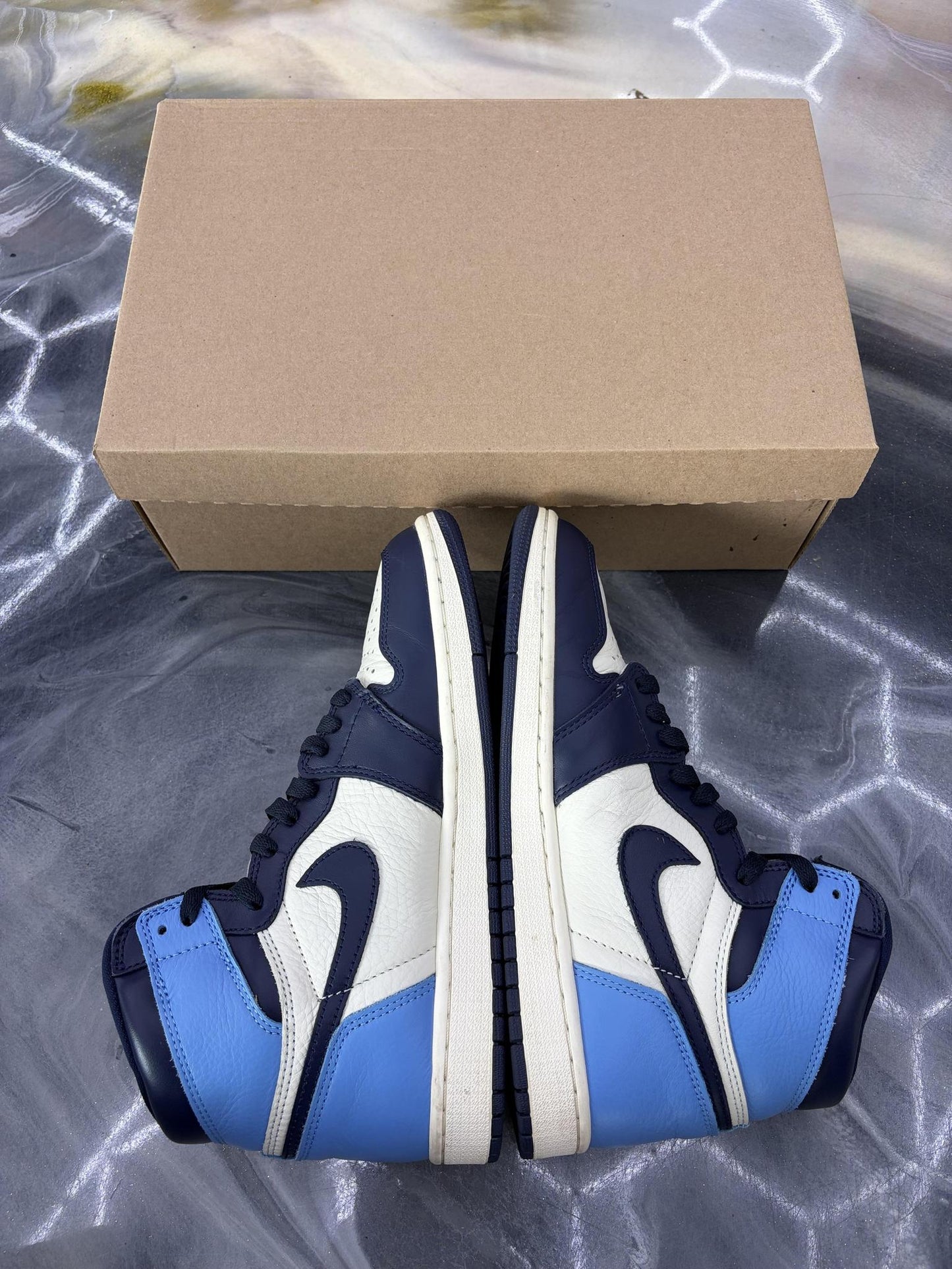Jordan 1 "Obsidian" Used Size 8.5