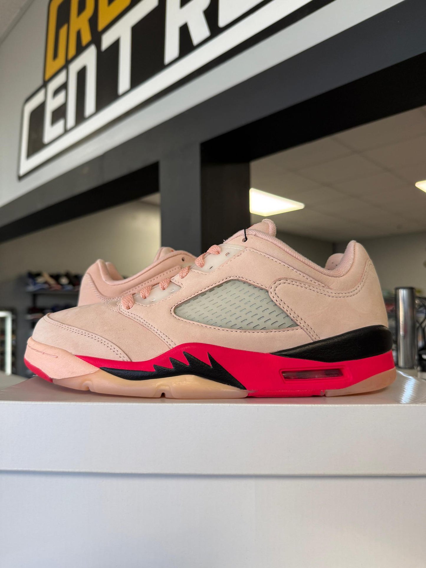 Jordan 5 Low "Girls That Hoop" Used Size 8