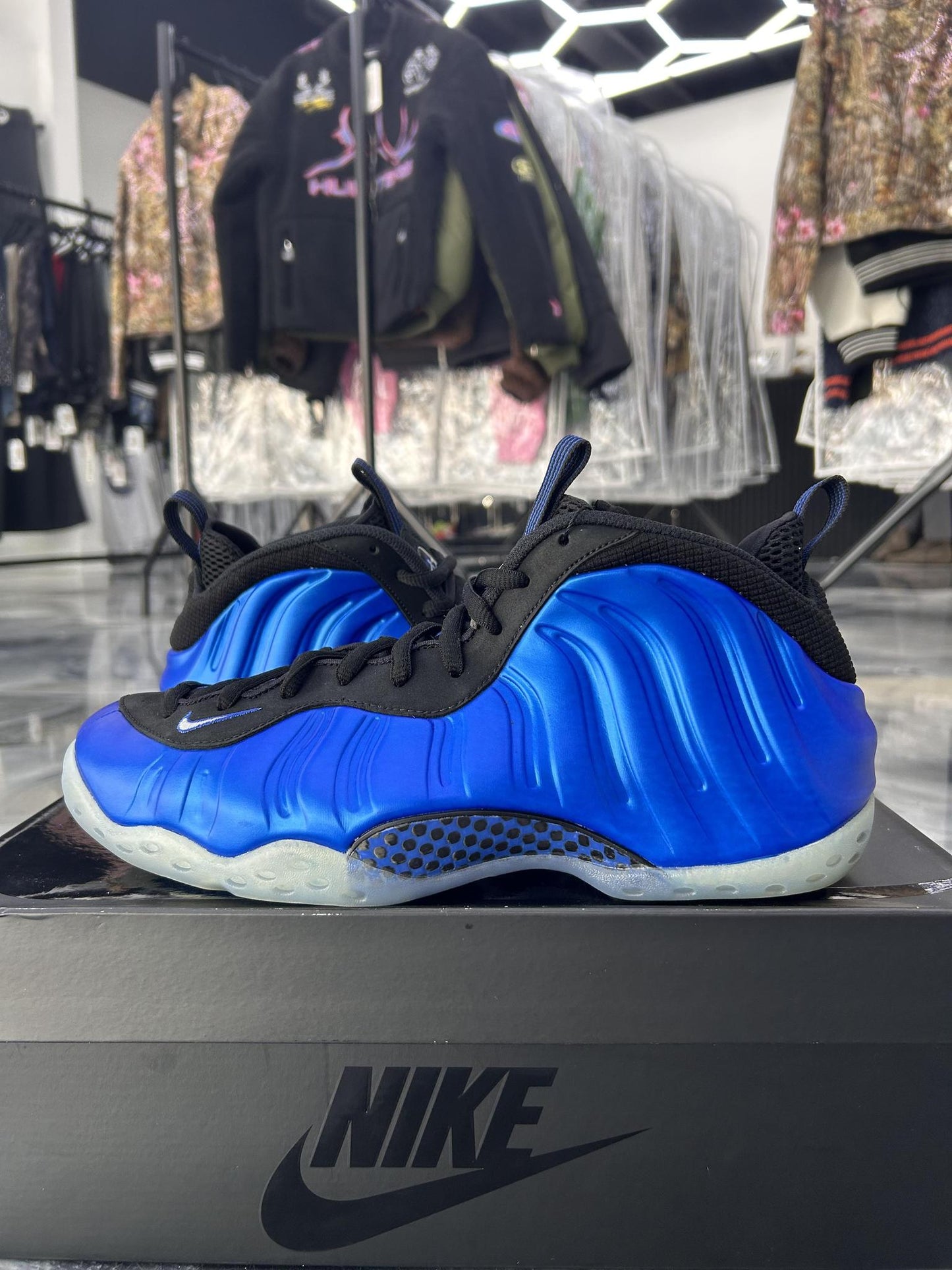 Nike Air Foamposite "International Blue" Used Size 11.5