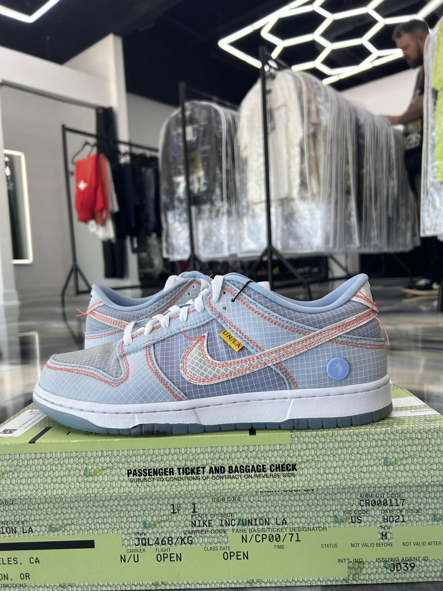 Nike Dunk Low x Union "LA Argon" Used Size 10