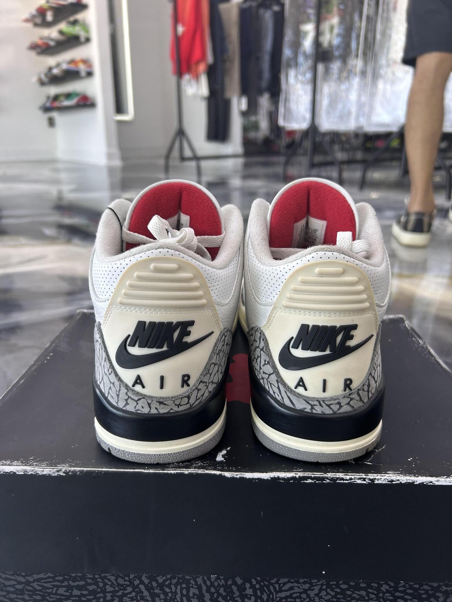 Jordan 3 "White Cement Reimagined" Used Size 9.5