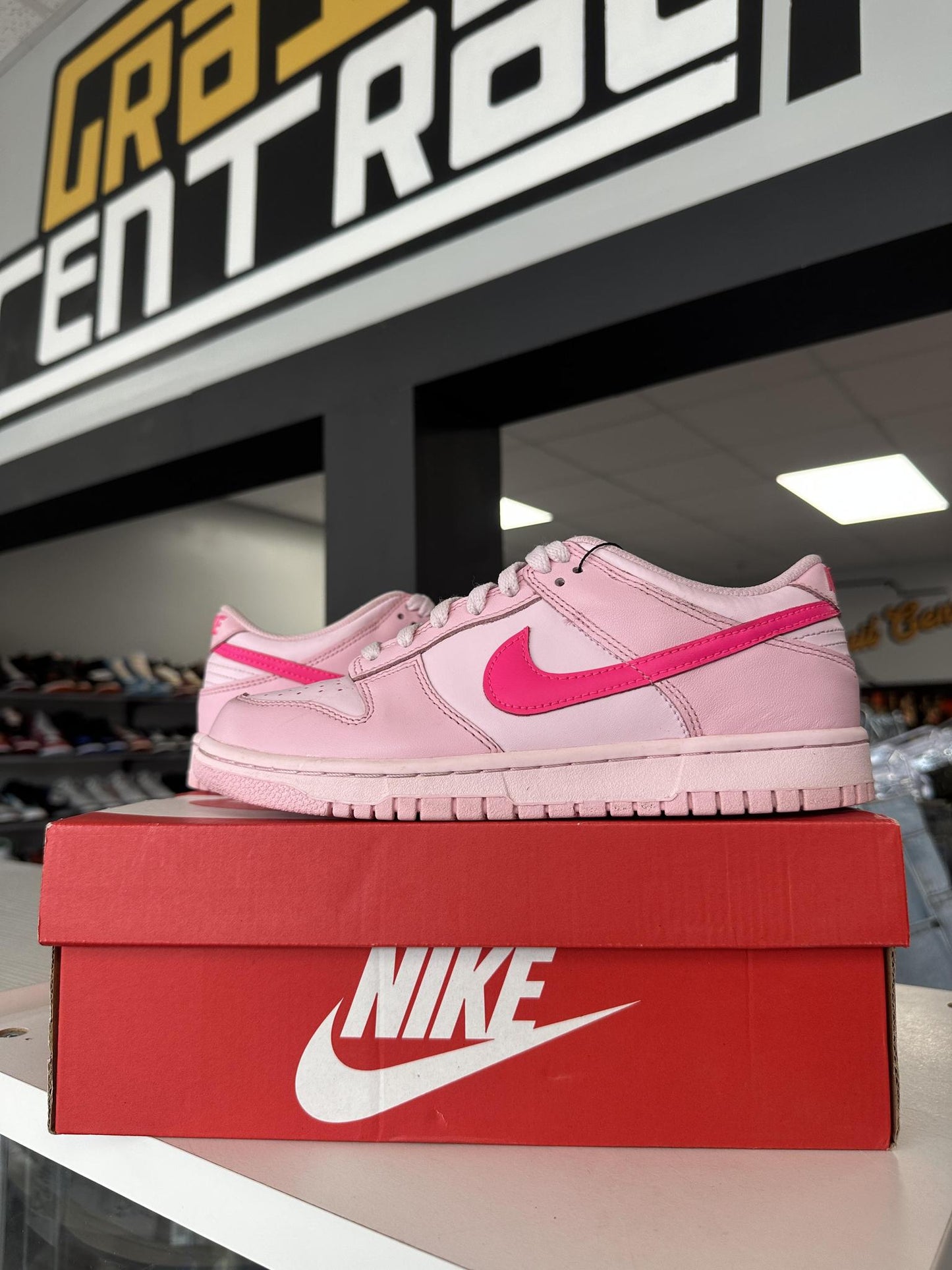 Nike Dunk Low "Triple Pink" Size 7Y/8.5W