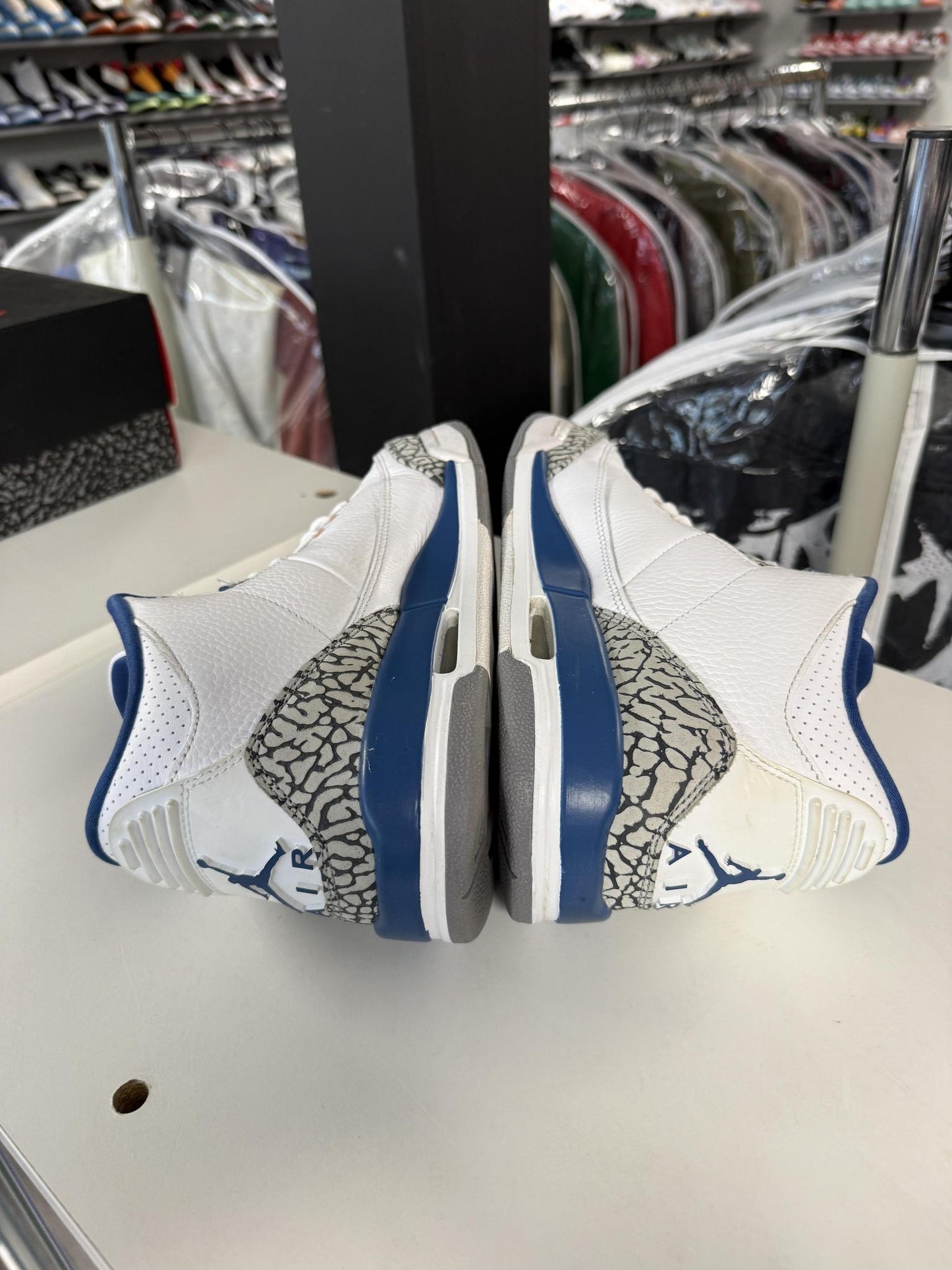 Jordan 3 "Wizards" Used Size 7Y/8.5W