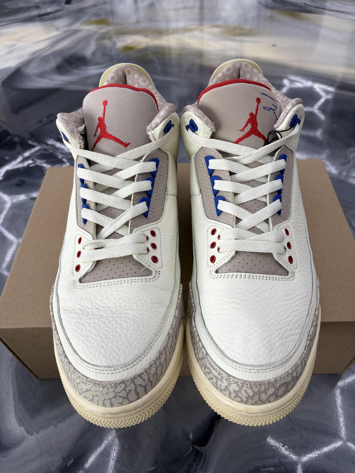 Jordan 3 "International Flight" Used Size 12