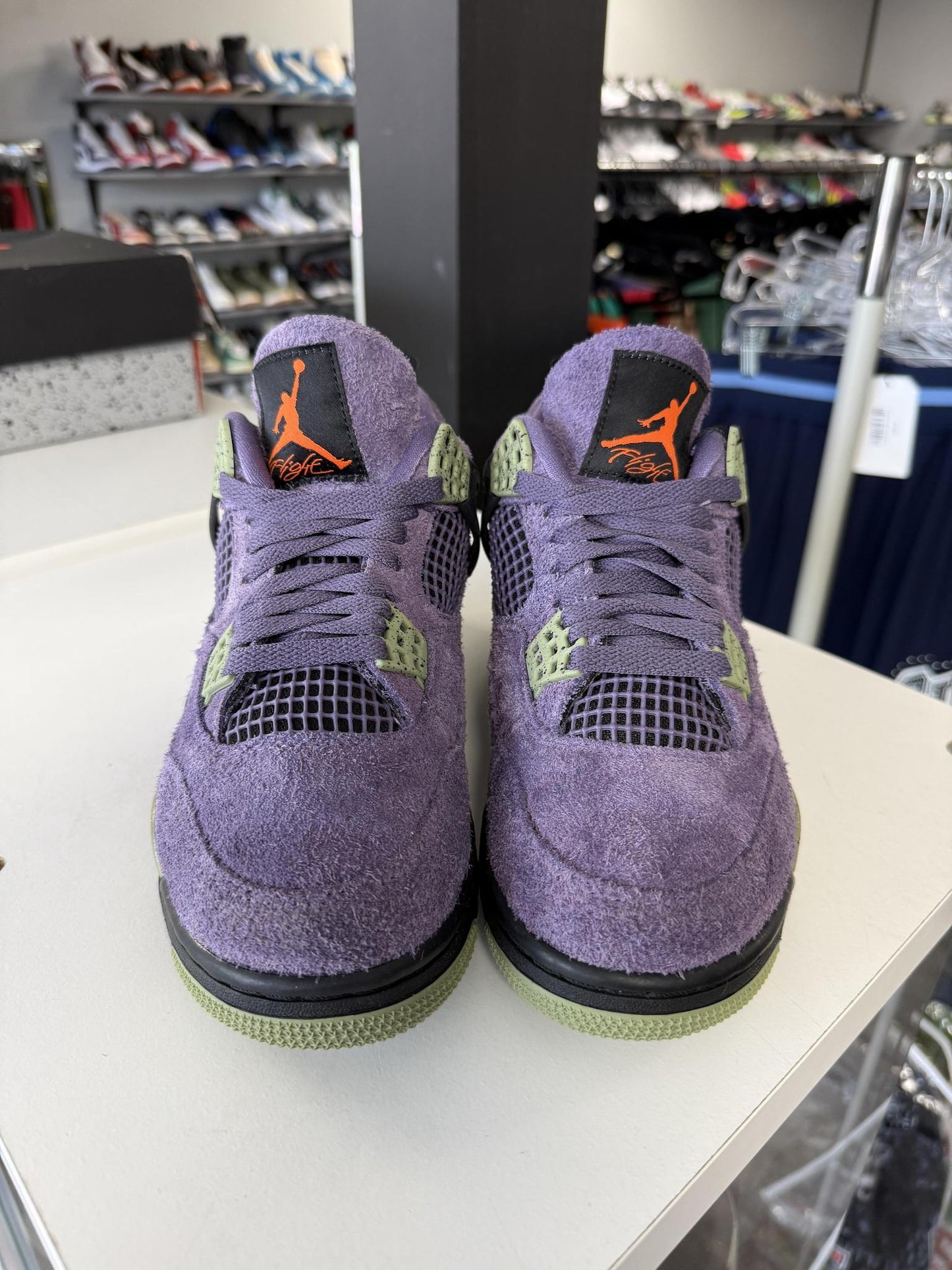 Jordan 4 "Canyon Purple" Used Size 6Y/7.5W