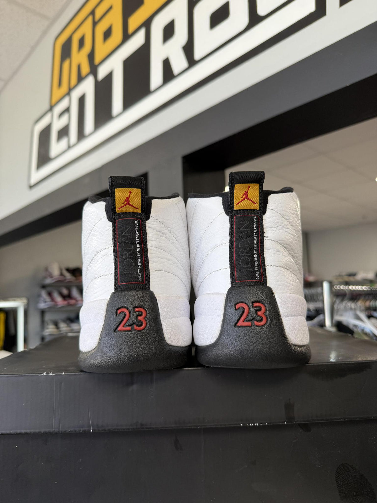 Jordan 12 "Taxi 2013" Used Size 9.5