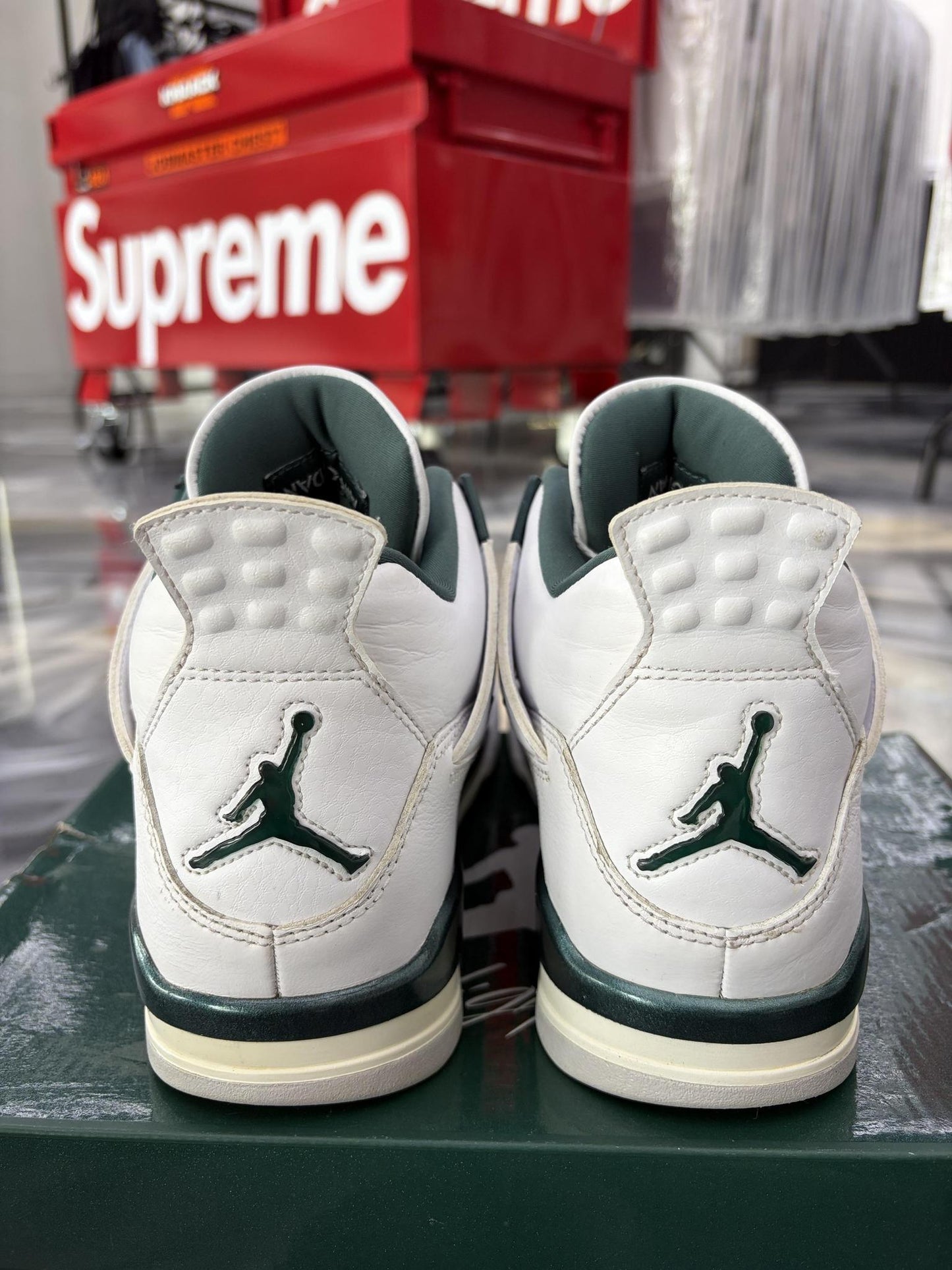Jordan 4 "Oxidized Green" Used Size 9