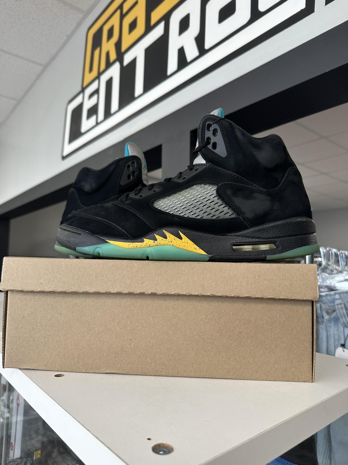 Jordan 5 "Aqua" Size 14