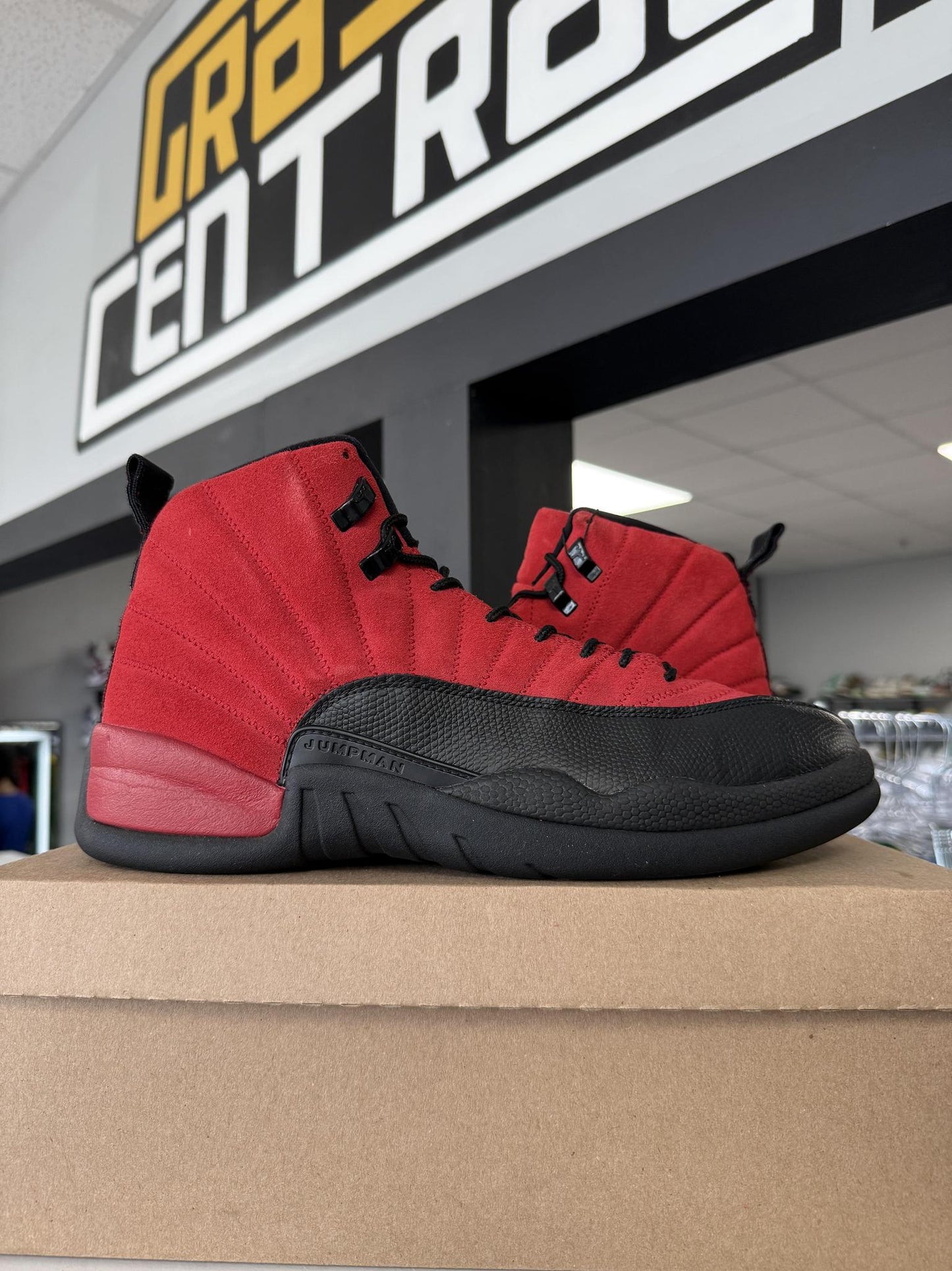 Jordan 12 "Reverse Flu Game" Used Size 12