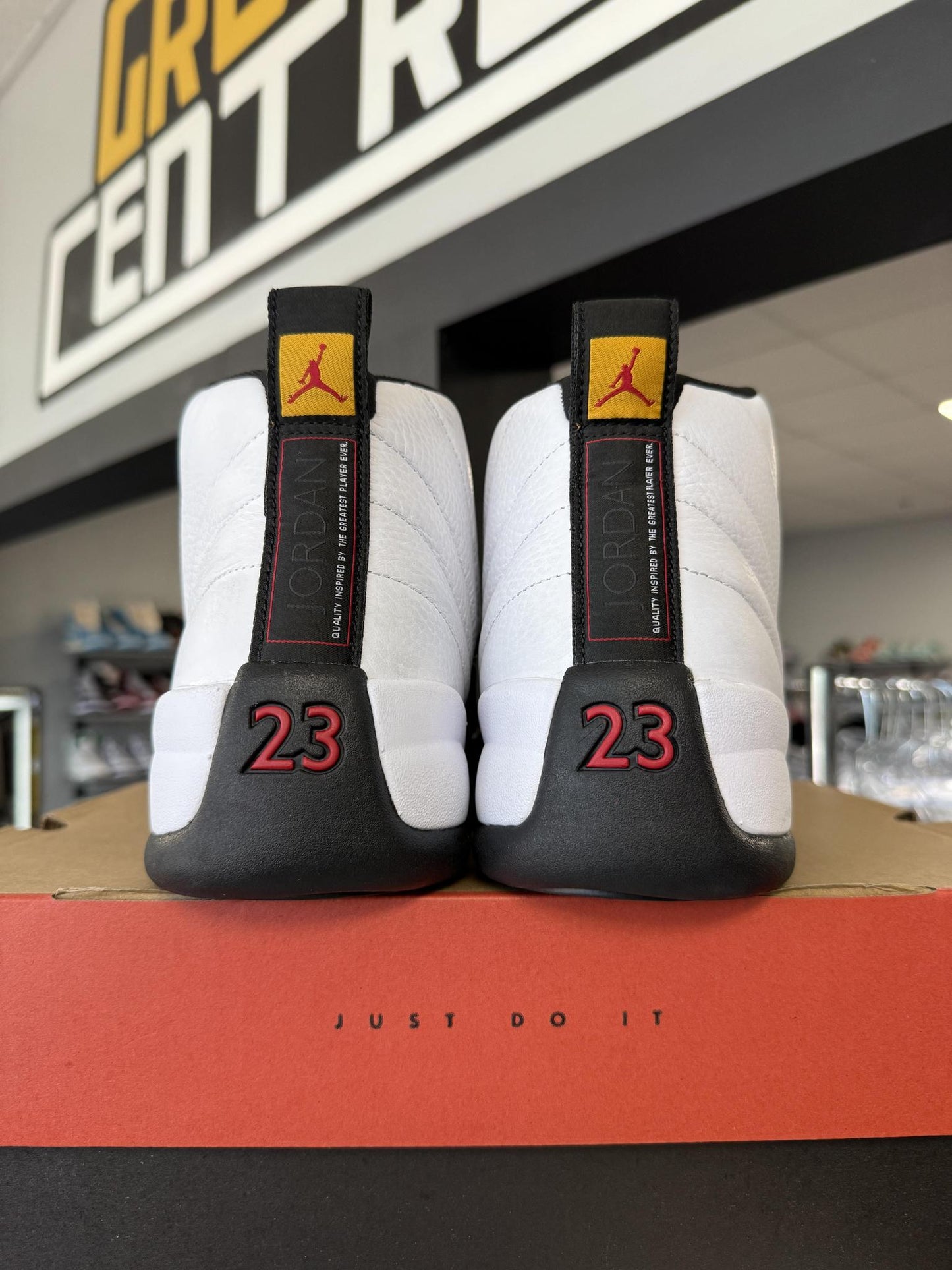 Jordan 12 "Taxi" Used Size 13