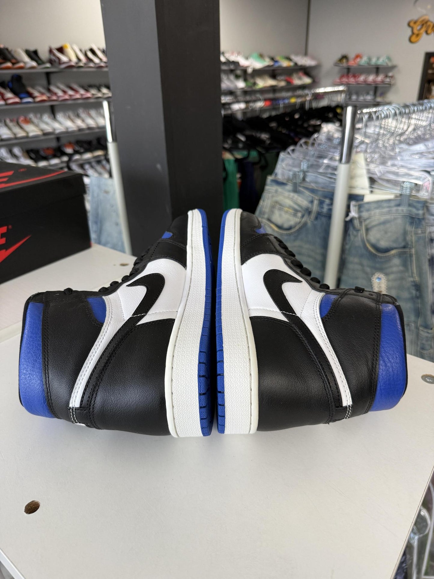 Jordan 1 "Royal Toe" Used Size 11
