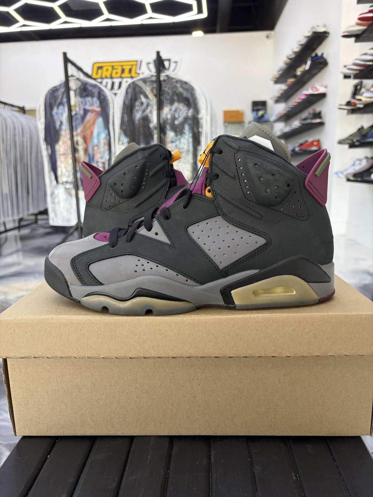 Jordan 6 "Bordeaux" Used Size 9.5