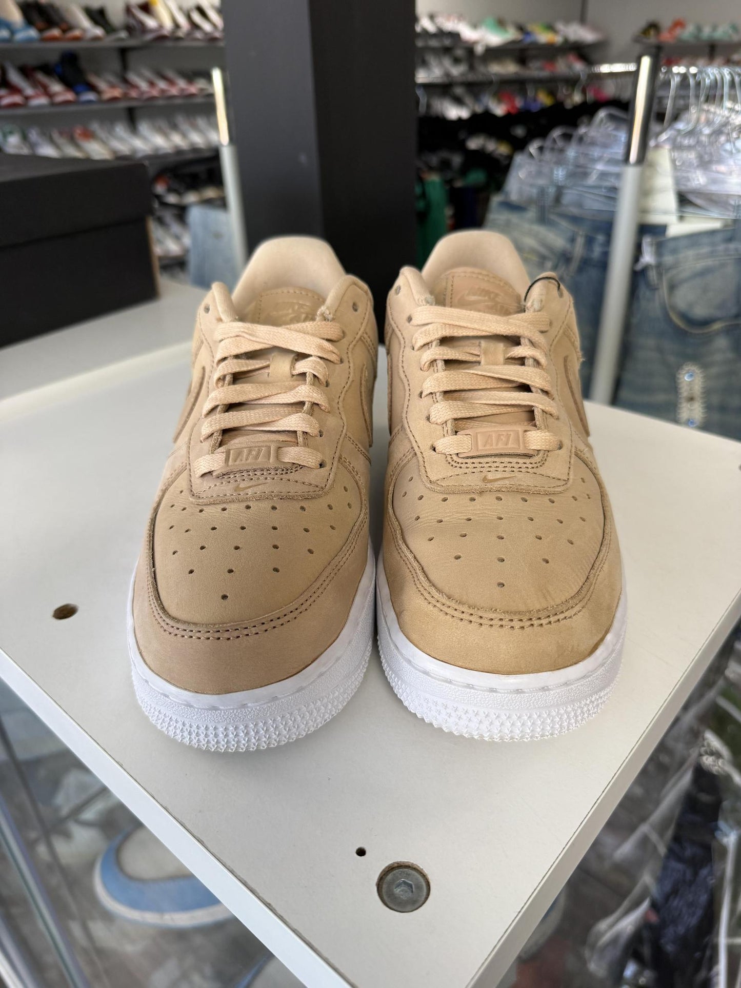 Air Force 1 Low Wheat Used Size 7Y/8.5W