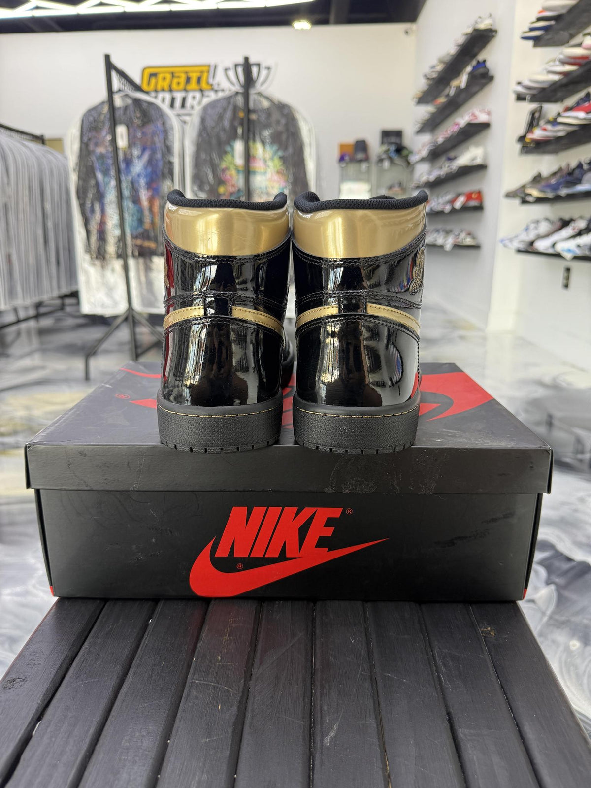 Jordan 1 "Black Metallic Gold" Used Size 12