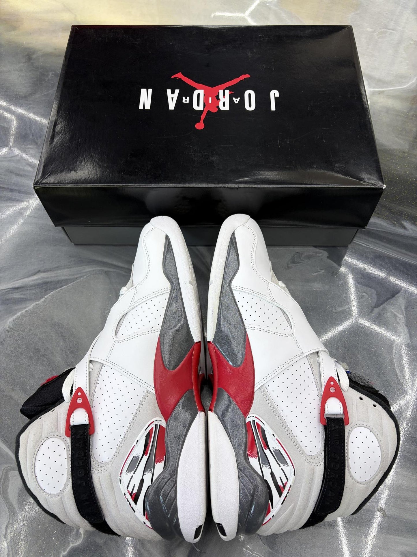 Jordan 8 "Bugs Bunny" Used