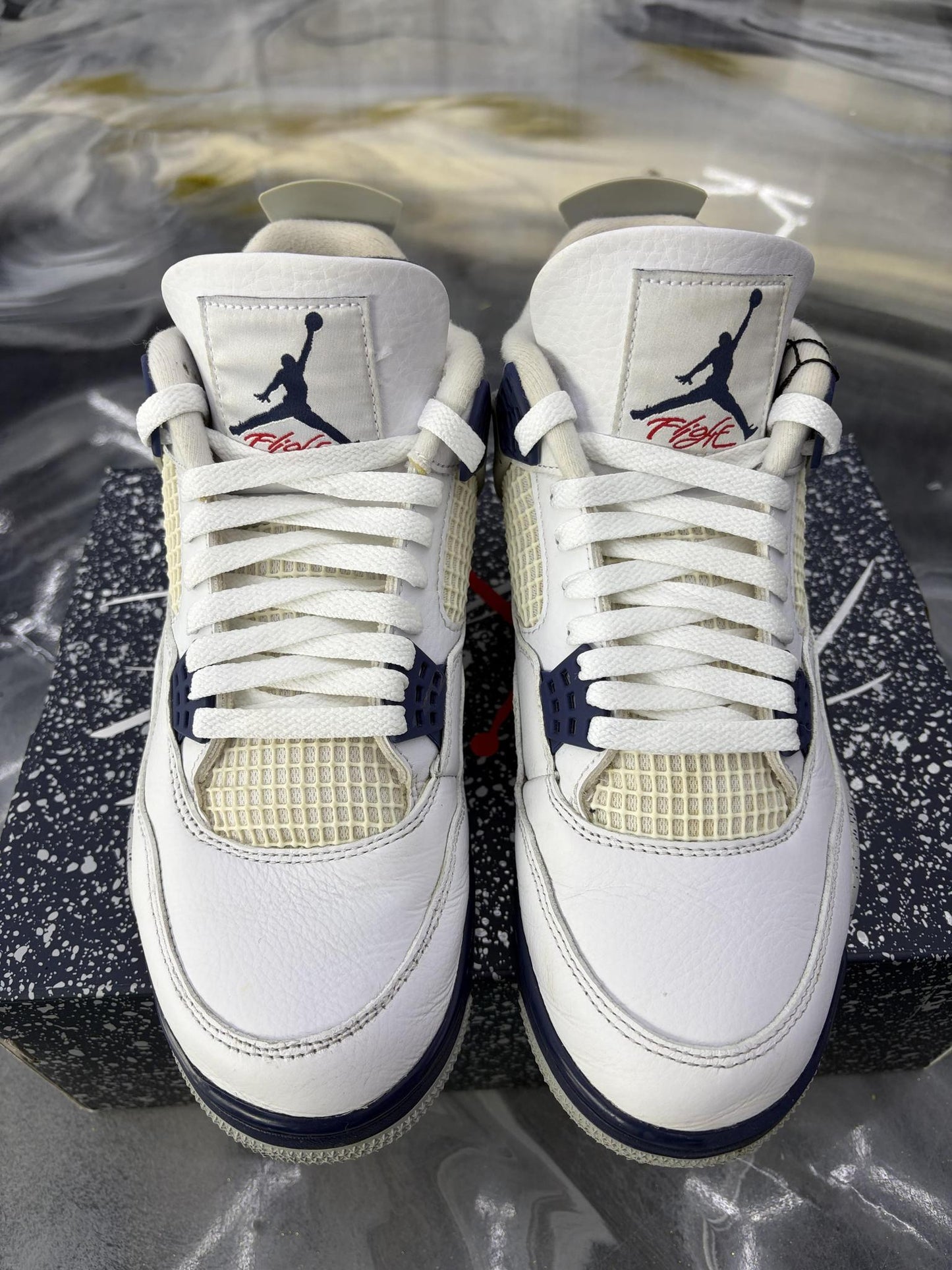 Jordan 4 "Midnight Navy" Used Size 9