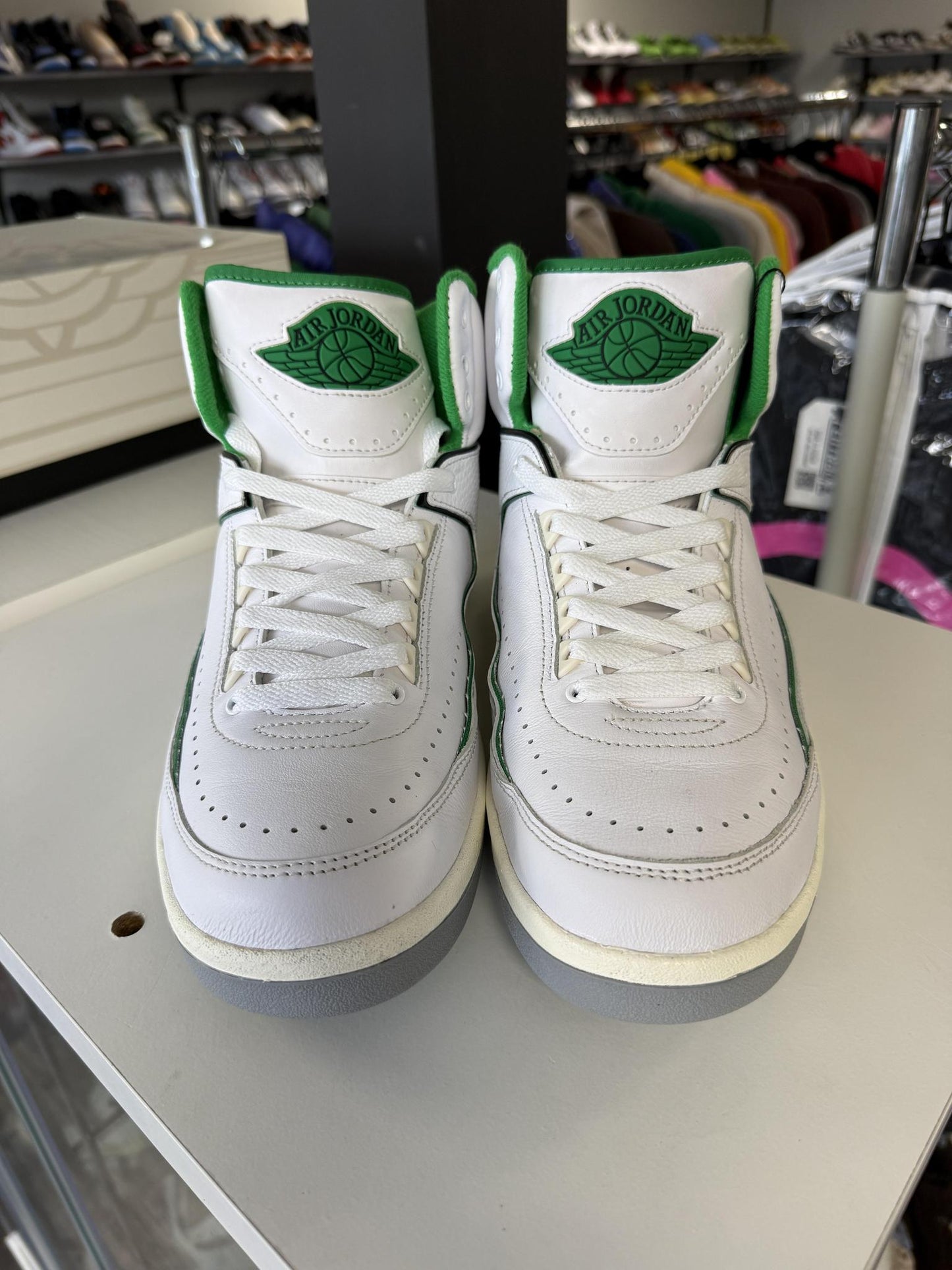 Jordan 2 "Lucky Green" Used Size 10