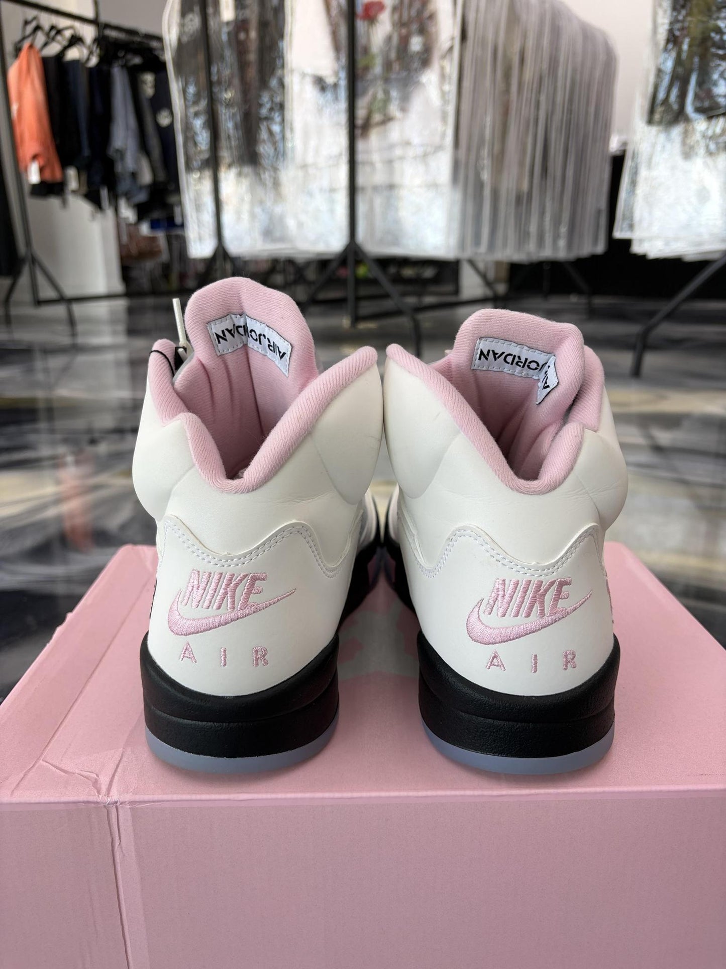 Jordan 5 "Soft Medium Pink" Used Size 9.5