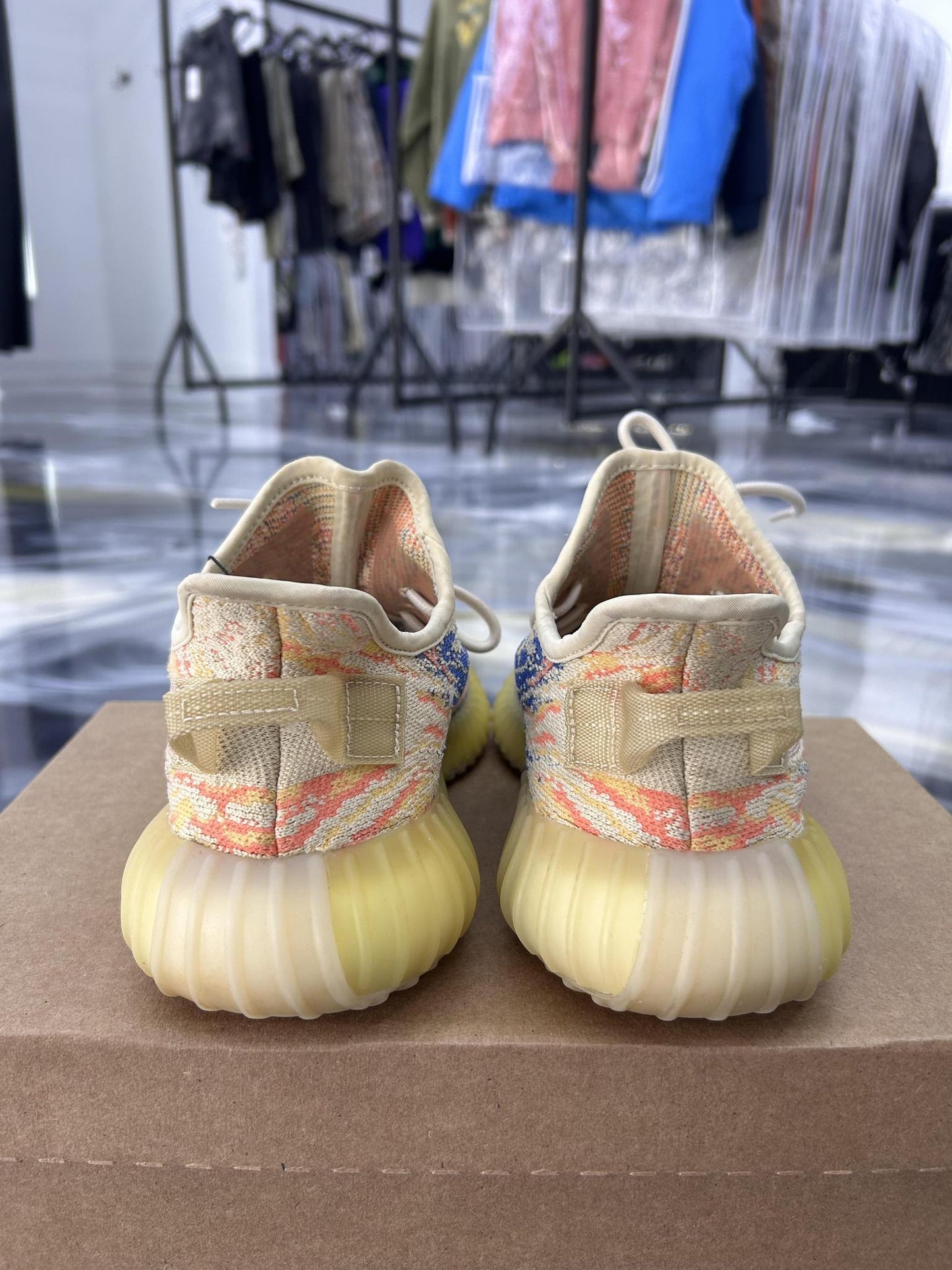 Yeezy 350 Boost V2 "MX Oat" Used Size 6Y/7.5W