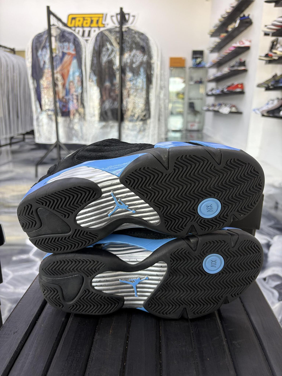 Jordan 14 "University Blue" Used Size 8.5