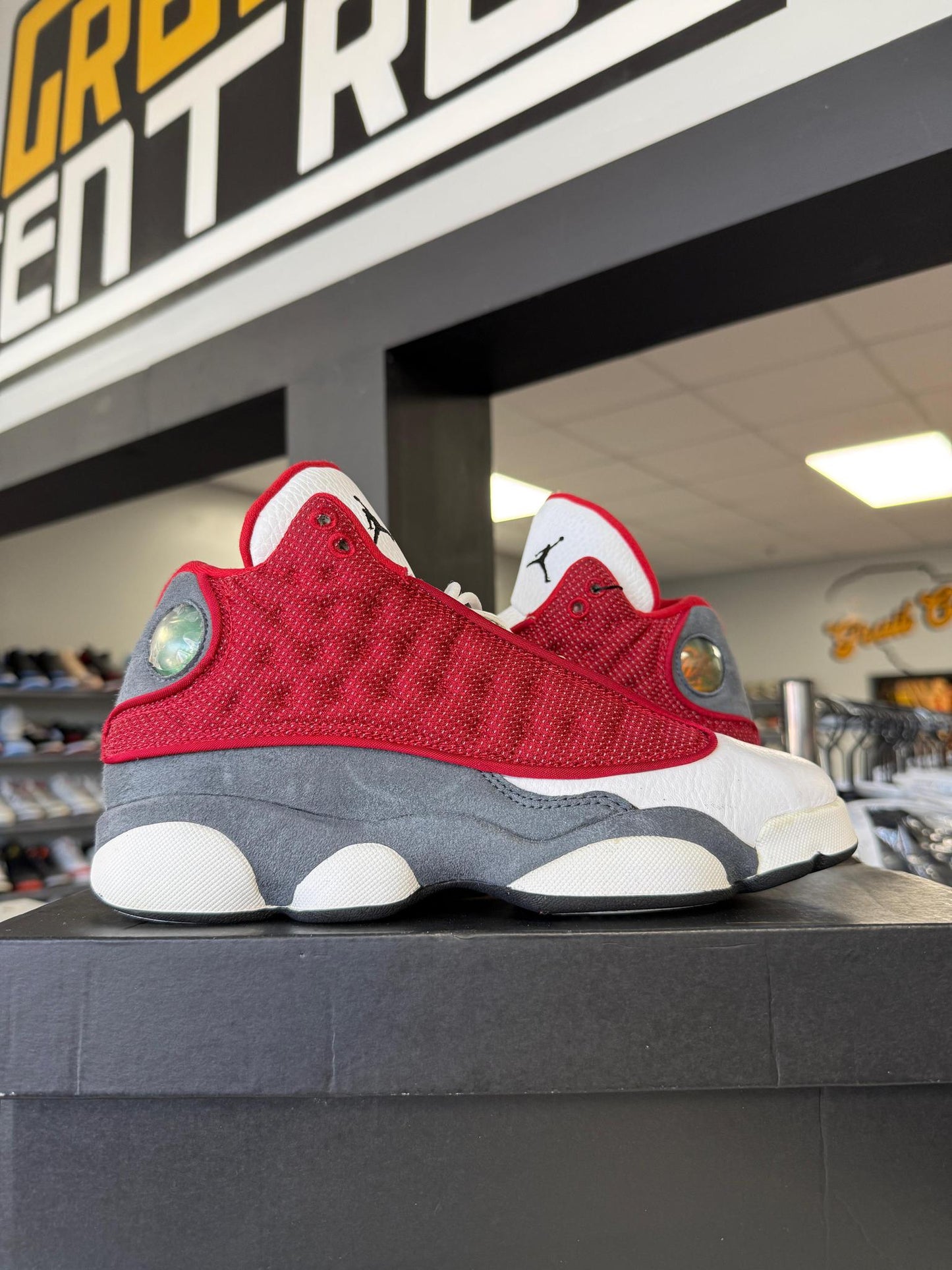 Jordan 13 "Red Flint" Used Size 6Y/7.5W