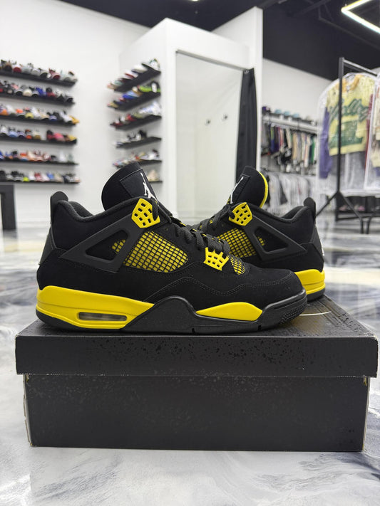 Jordan 4 "Thunder" Used Size 12