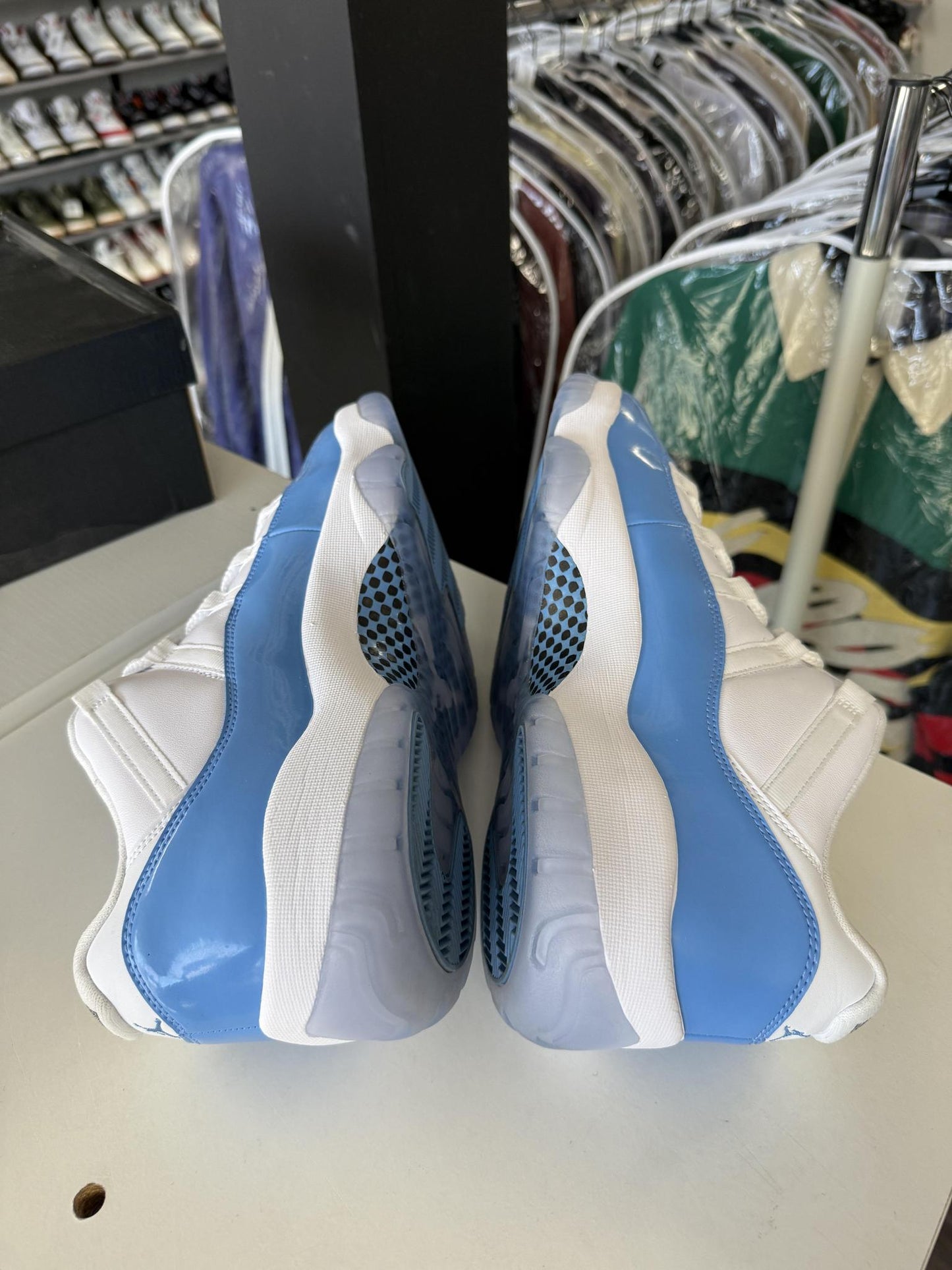Jordan 11 Low "UNC" Used Size 13