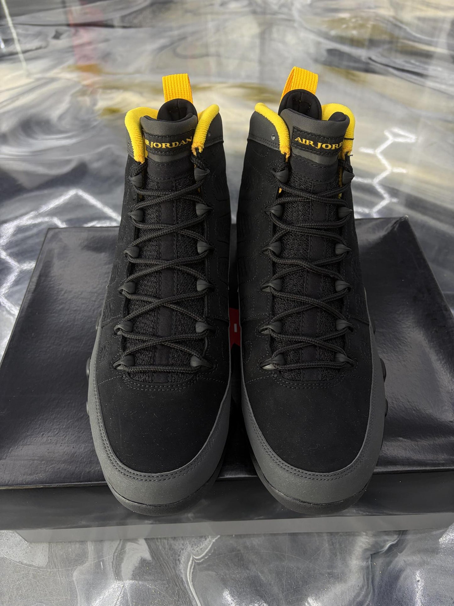 Jordan 9 "Dark Charcoal" Used Size 10.5