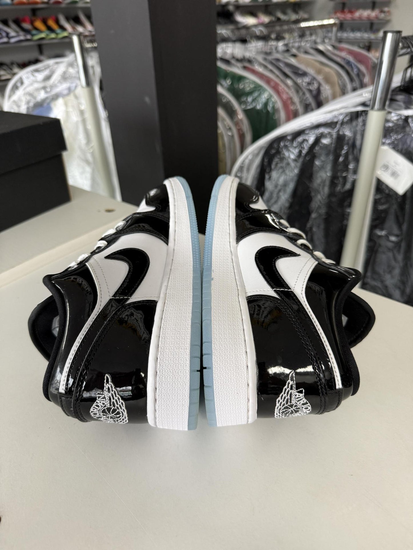 Jordan 1 Low Concord Used Size 6Y/7.5W
