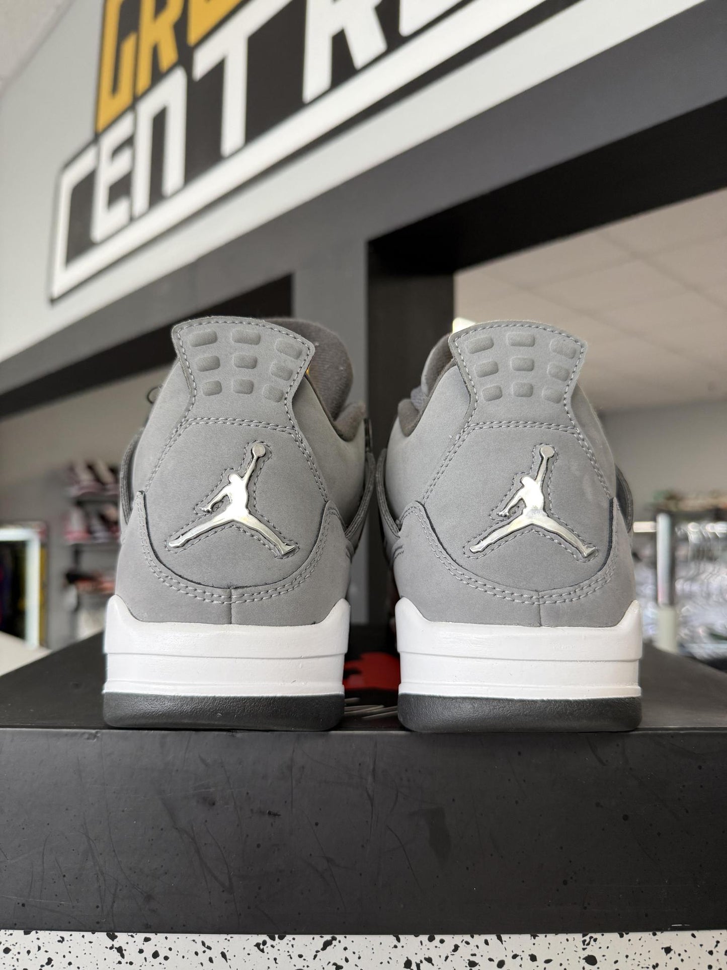 Jordan 4 "Cool Grey" Used Size 10