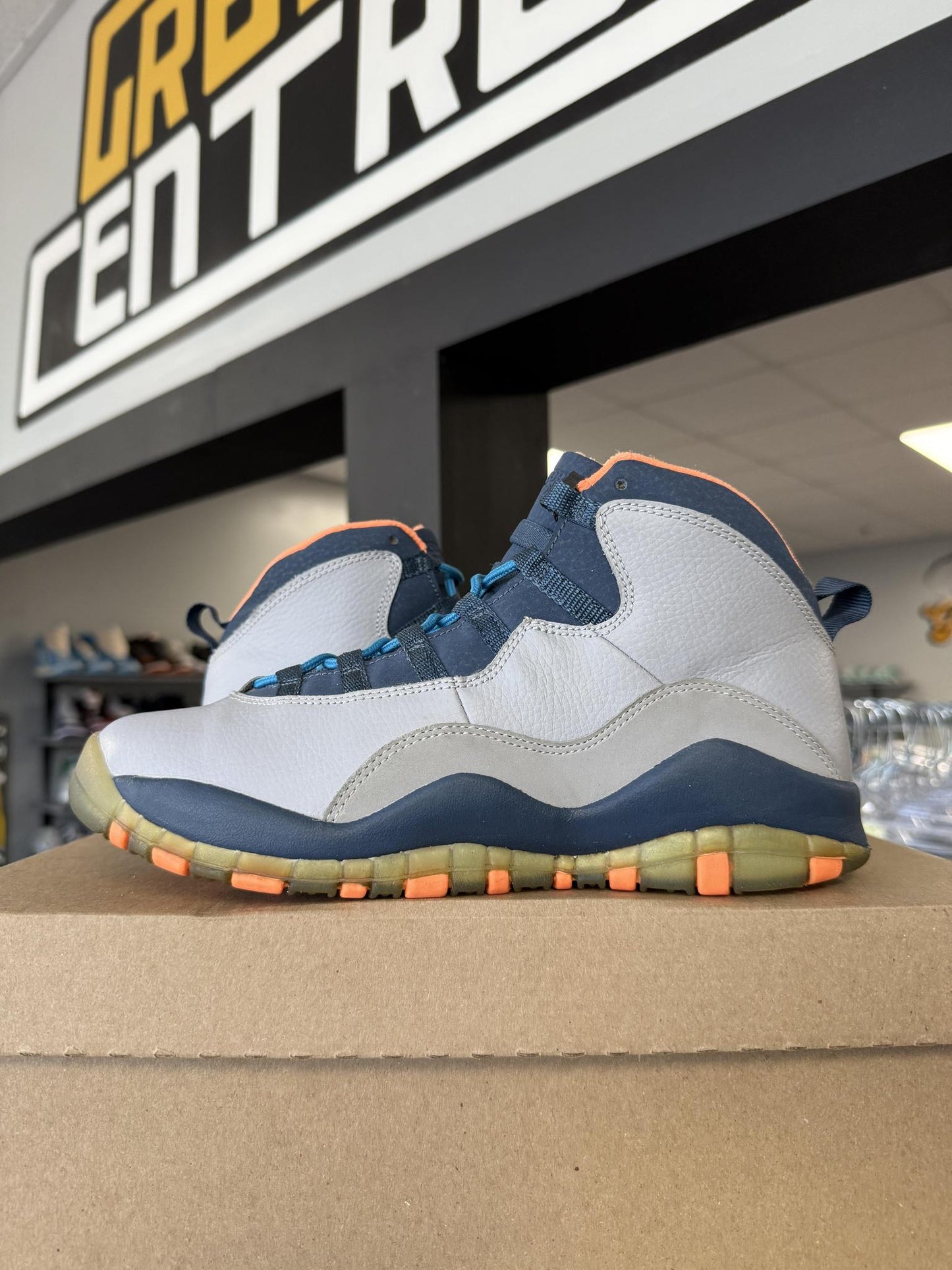 Jordan 10  "Bobcats" Used Size 7Y/8.5W