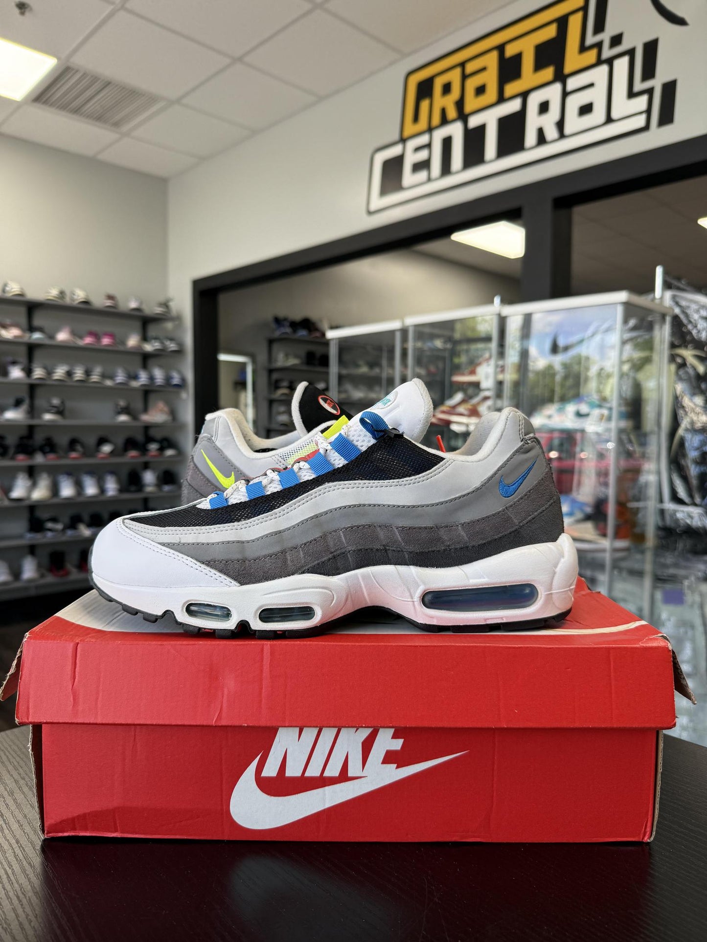 Nike Air Max 95 "Greedy 2.0" Used Size 10