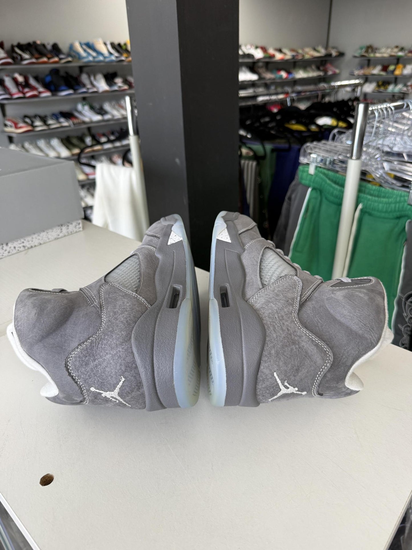 Jordan 5 "Wolf Grey" Used Size 9.5