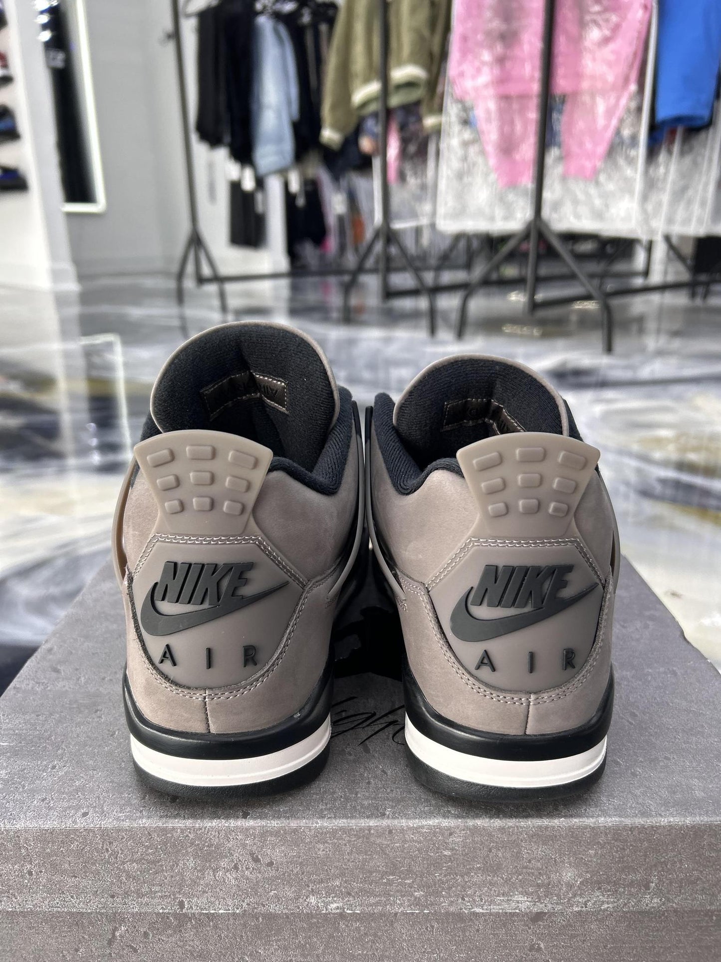 Jordan 4 "Cave Stone" Used Size 10.5