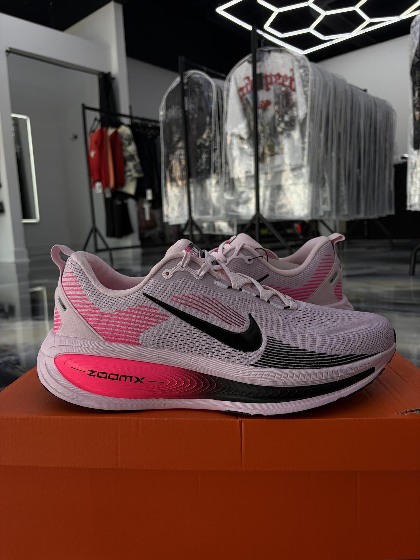 Nike Vomero 18 "Pink Foam" Used Size 13