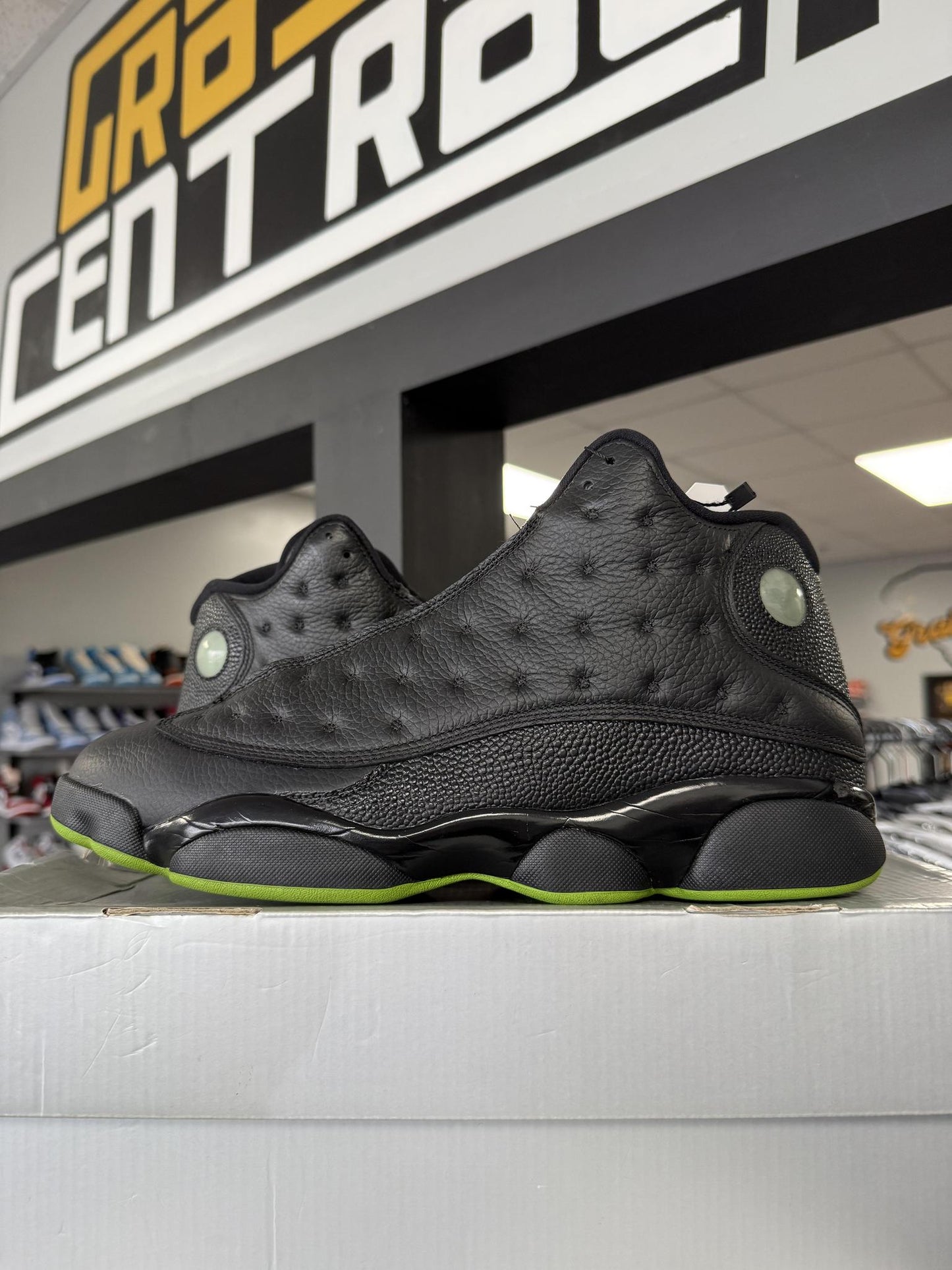 Jordan 13 "Altitude" Used Size 13